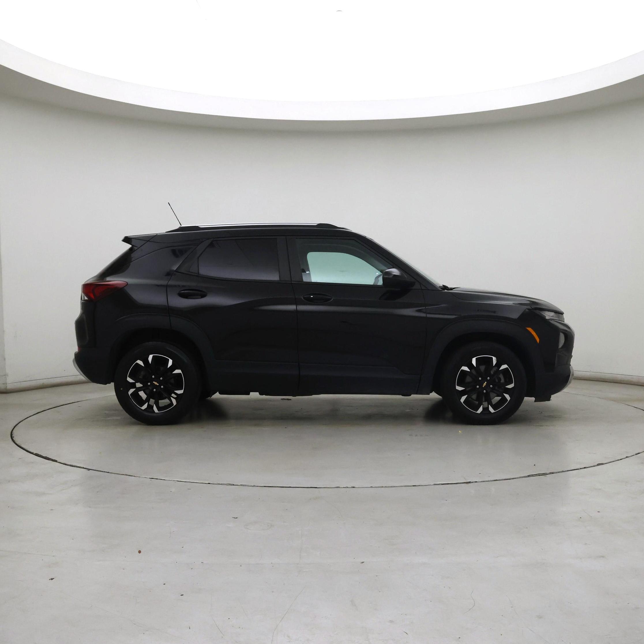 Thumbnail: 2021 Chevrolet TrailBlazer - 7