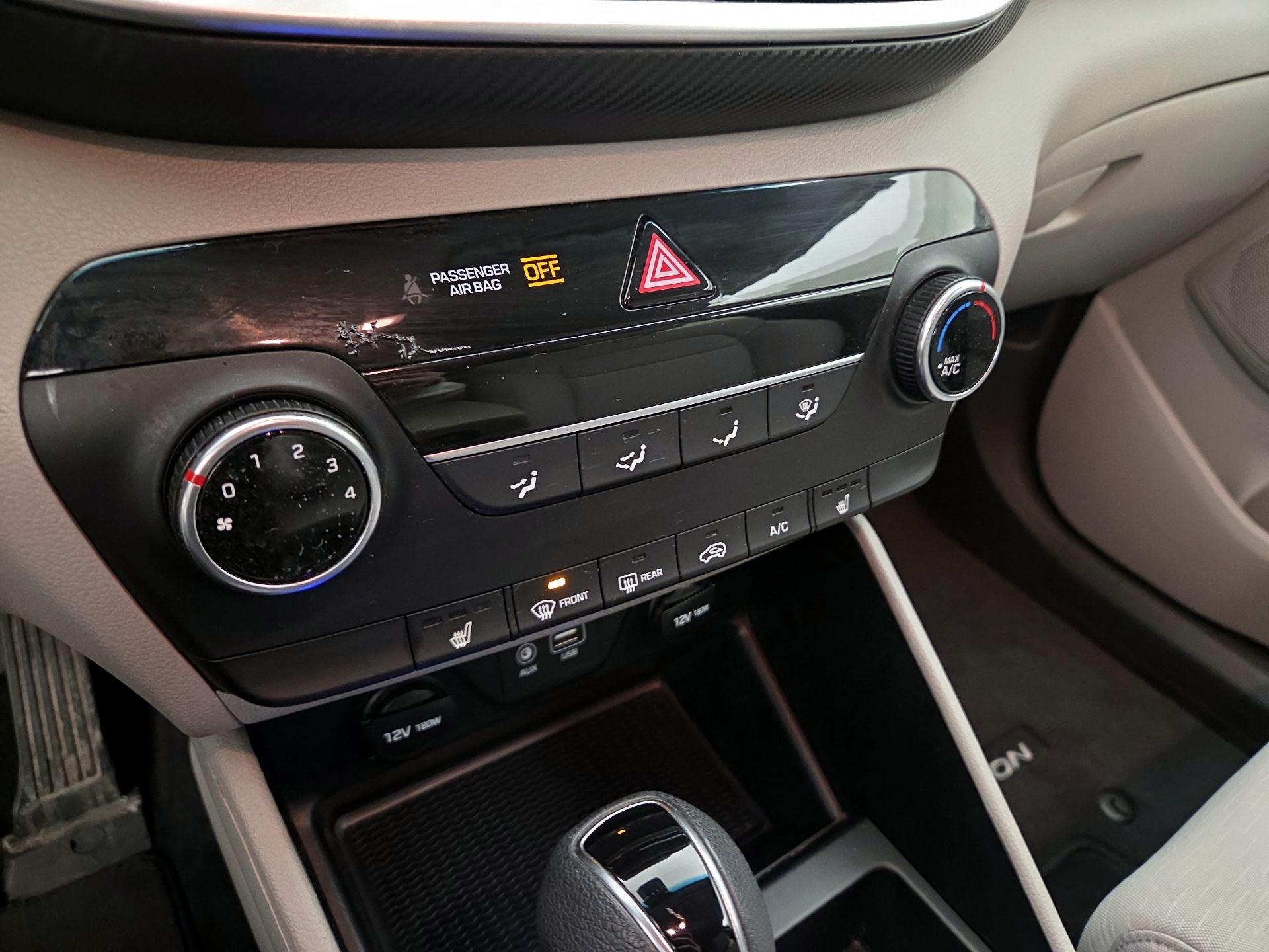 Thumbnail: 2019 Hyundai Tucson - 16