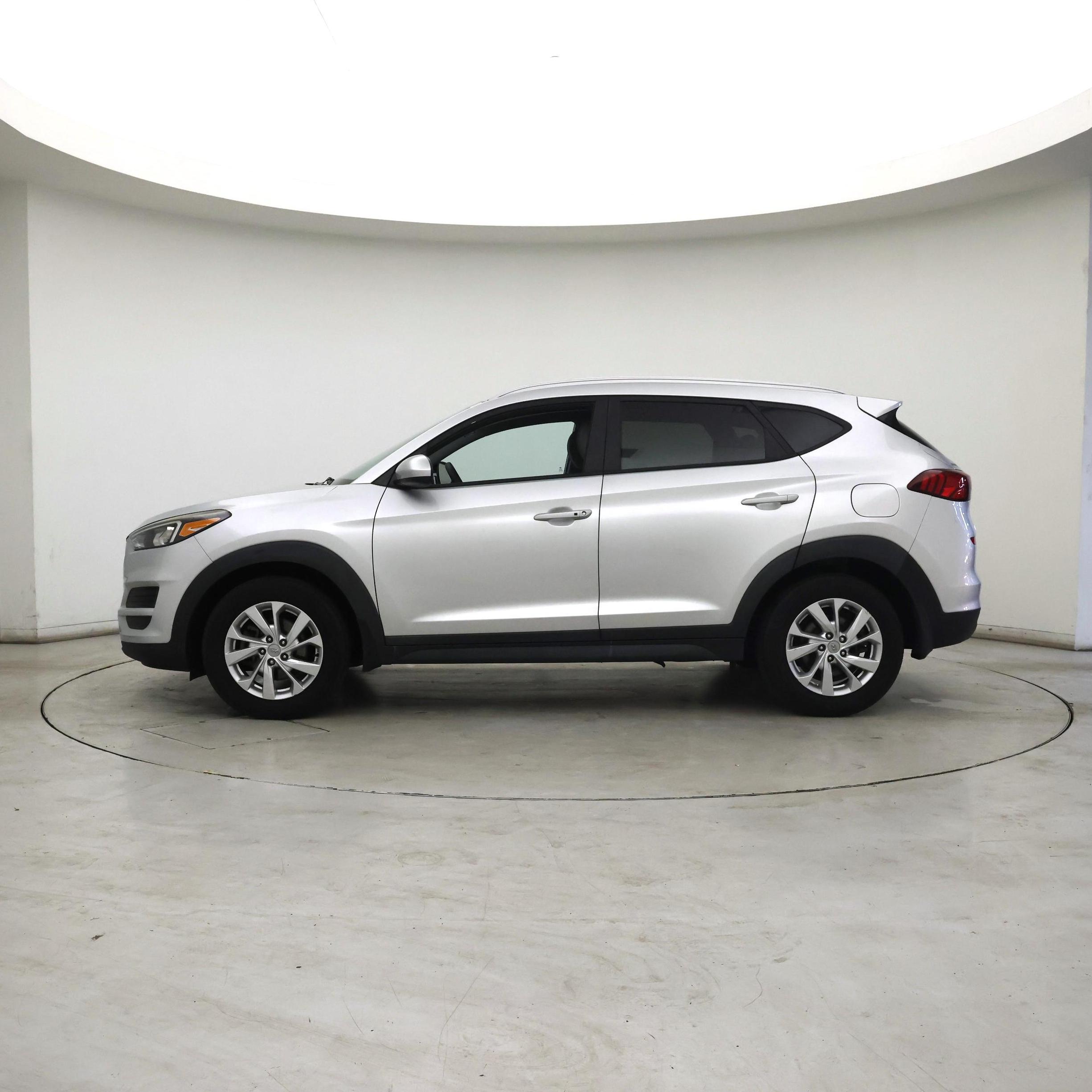 Thumbnail: 2019 Hyundai Tucson - 3