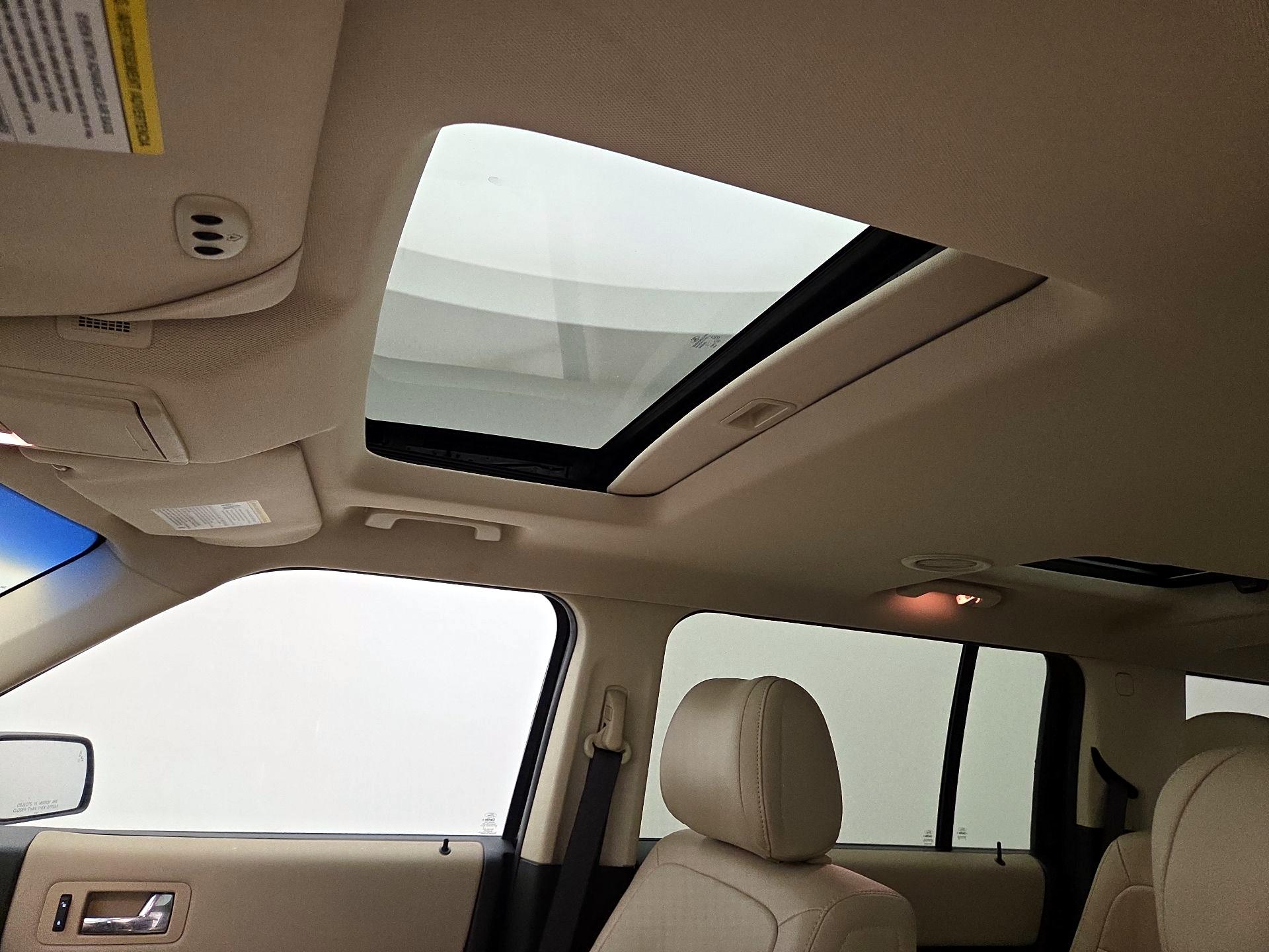 Thumbnail: 2014 Ford Flex - 18