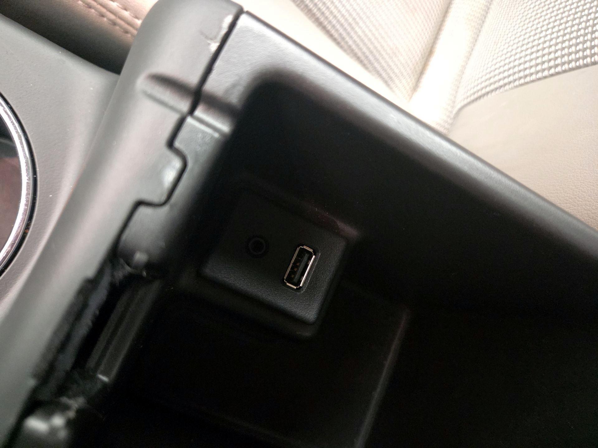 Thumbnail: 2015 Buick Verano - 18