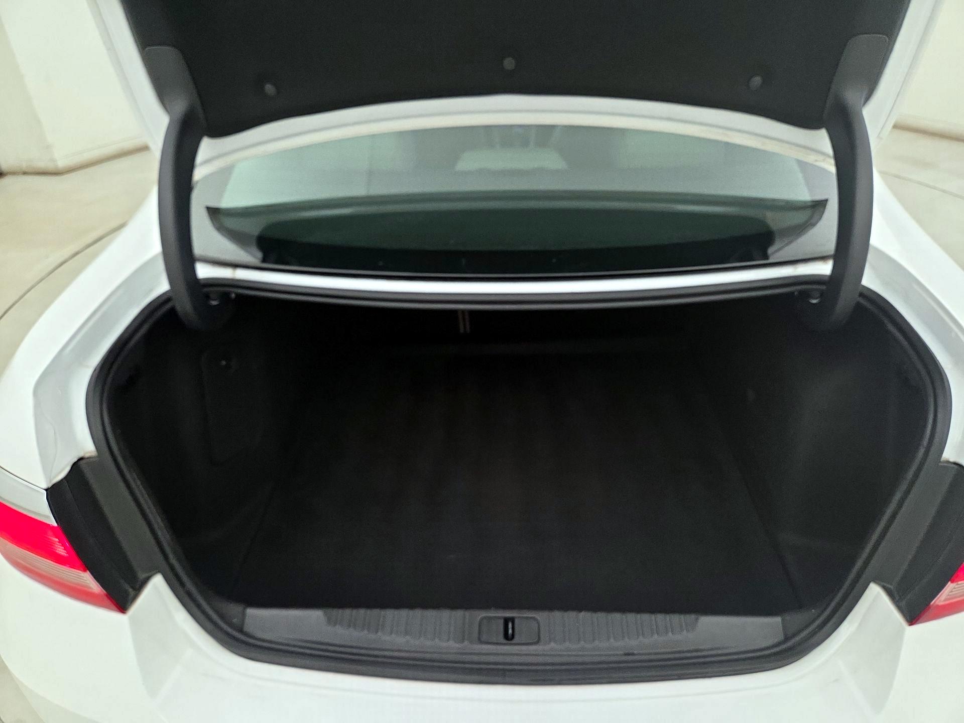 Thumbnail: 2015 Buick Verano - 20