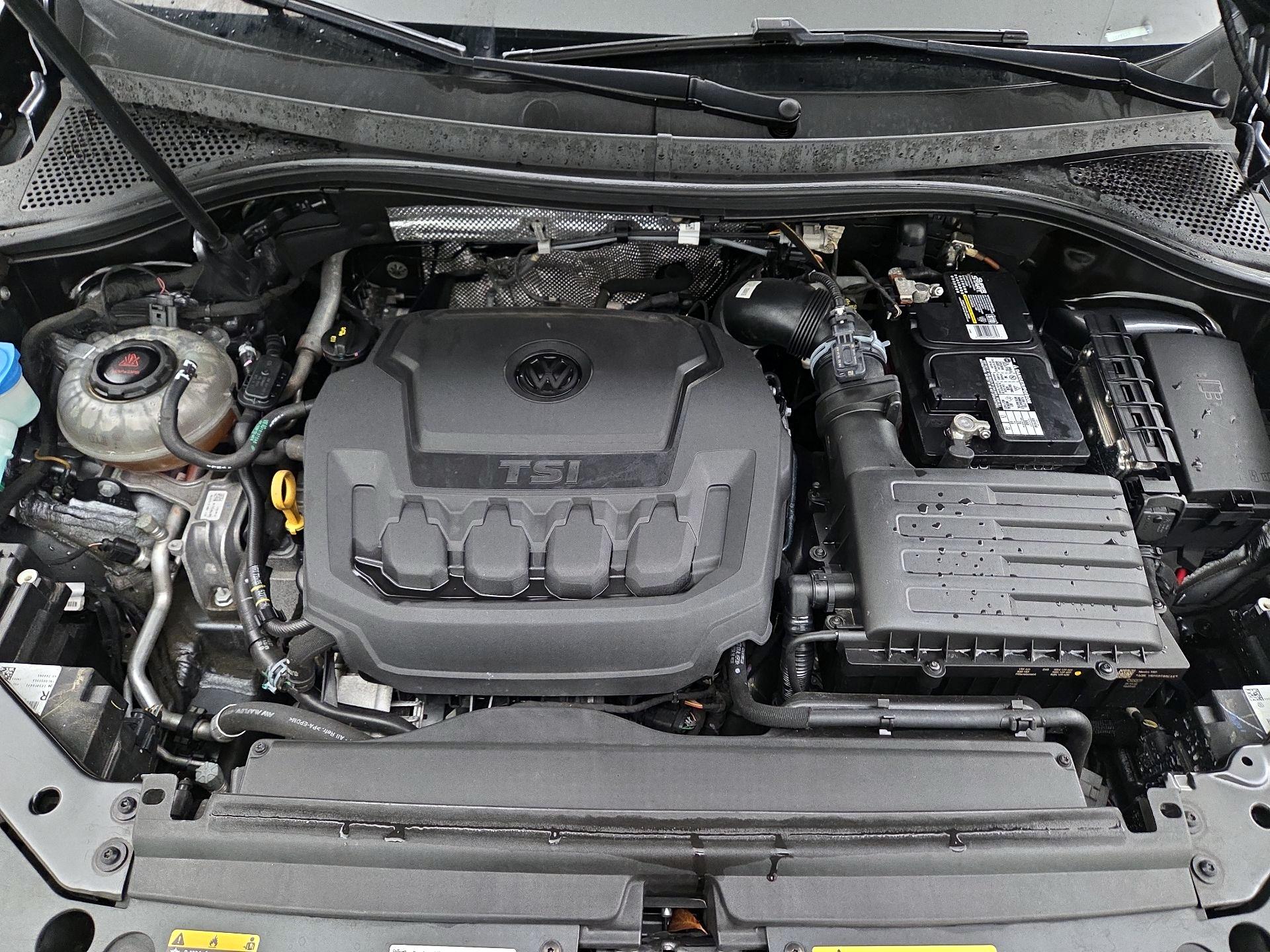 Thumbnail: 2023 Volkswagen Tiguan - 20