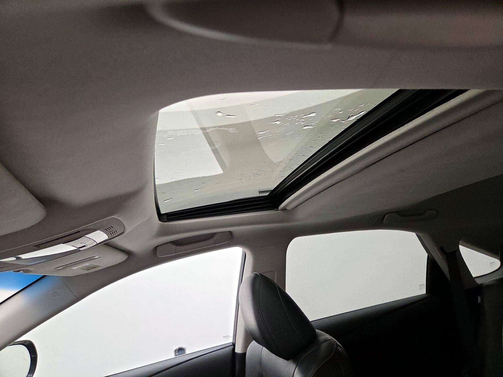 Thumbnail: 2015 Lexus RX - 18