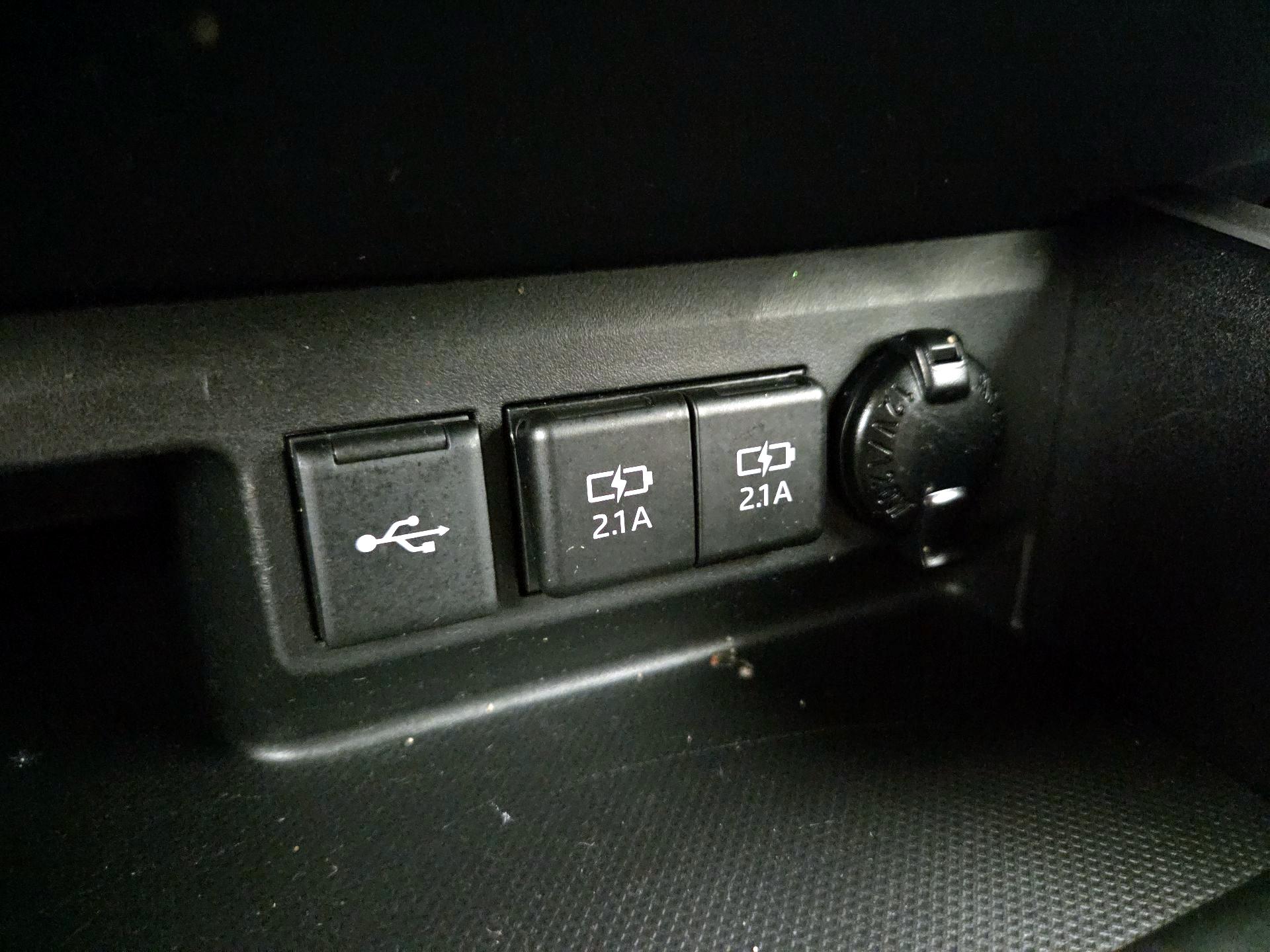 Thumbnail: 2021 Toyota Highlander - 19