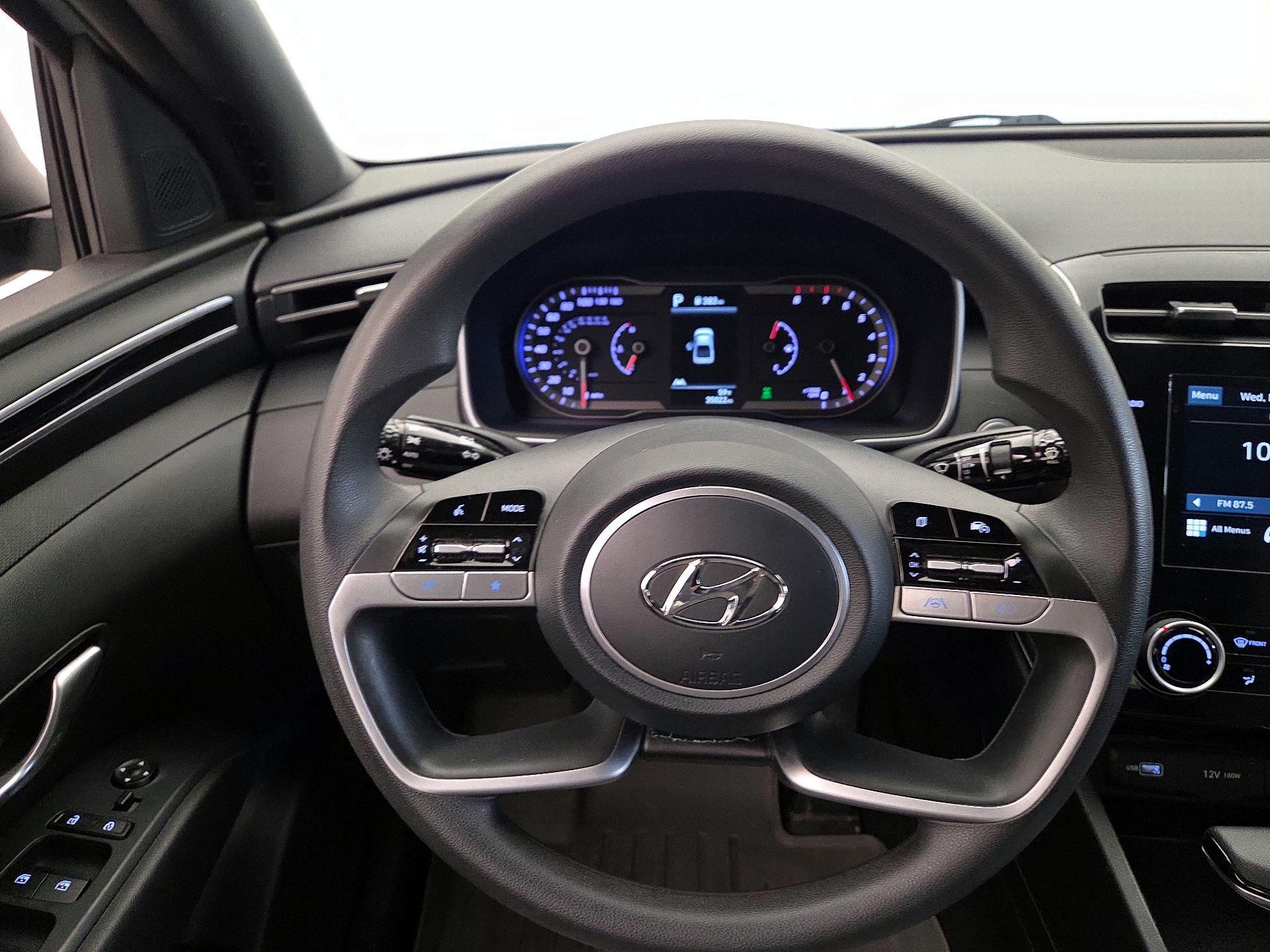 Thumbnail: 2023 Hyundai Santa Cruz - 10