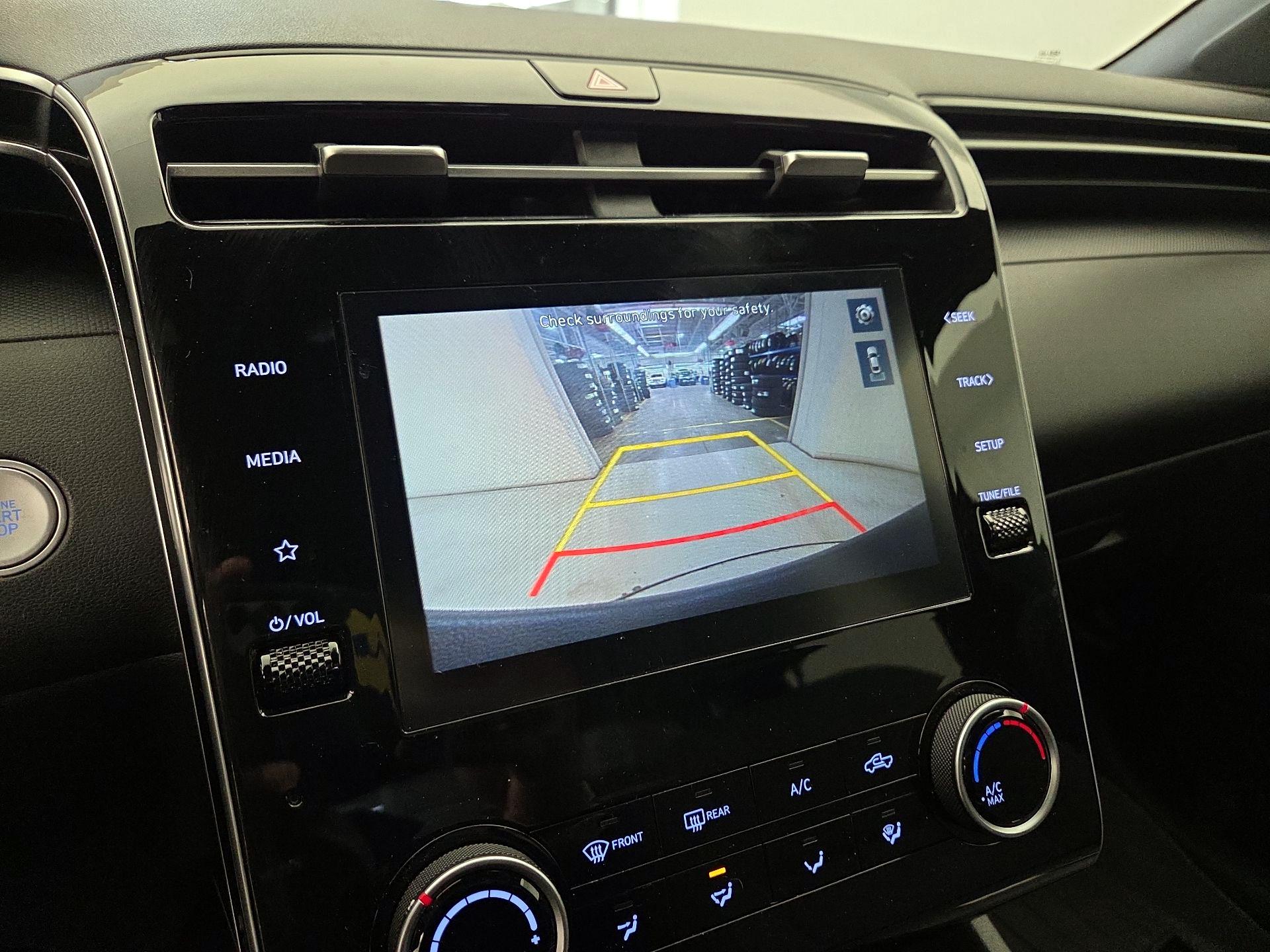 Thumbnail: 2023 Hyundai Santa Cruz - 14