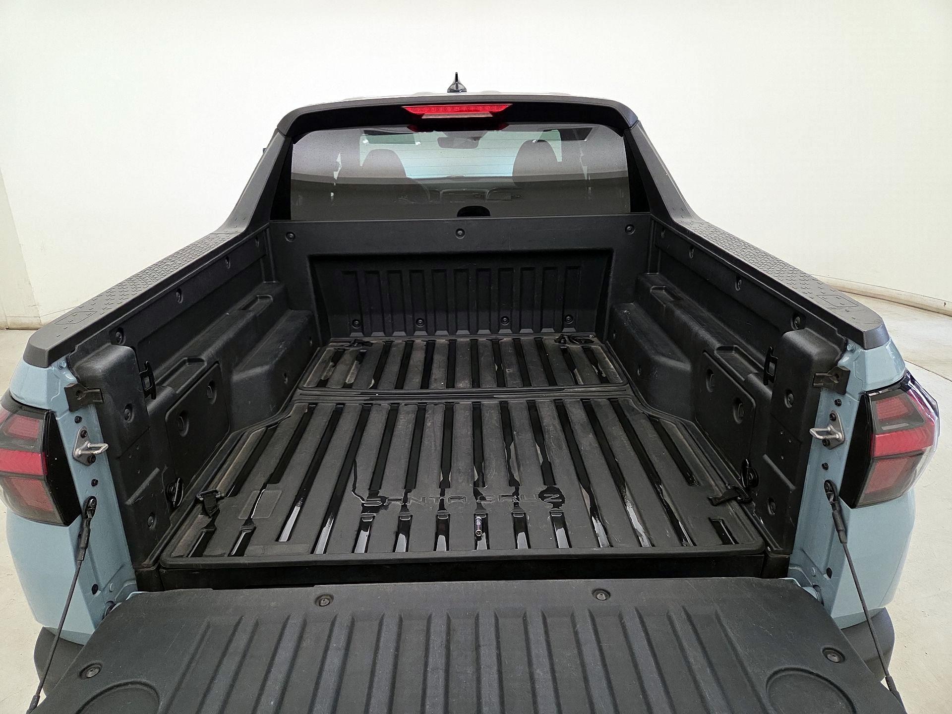 Thumbnail: 2023 Hyundai Santa Cruz - 20