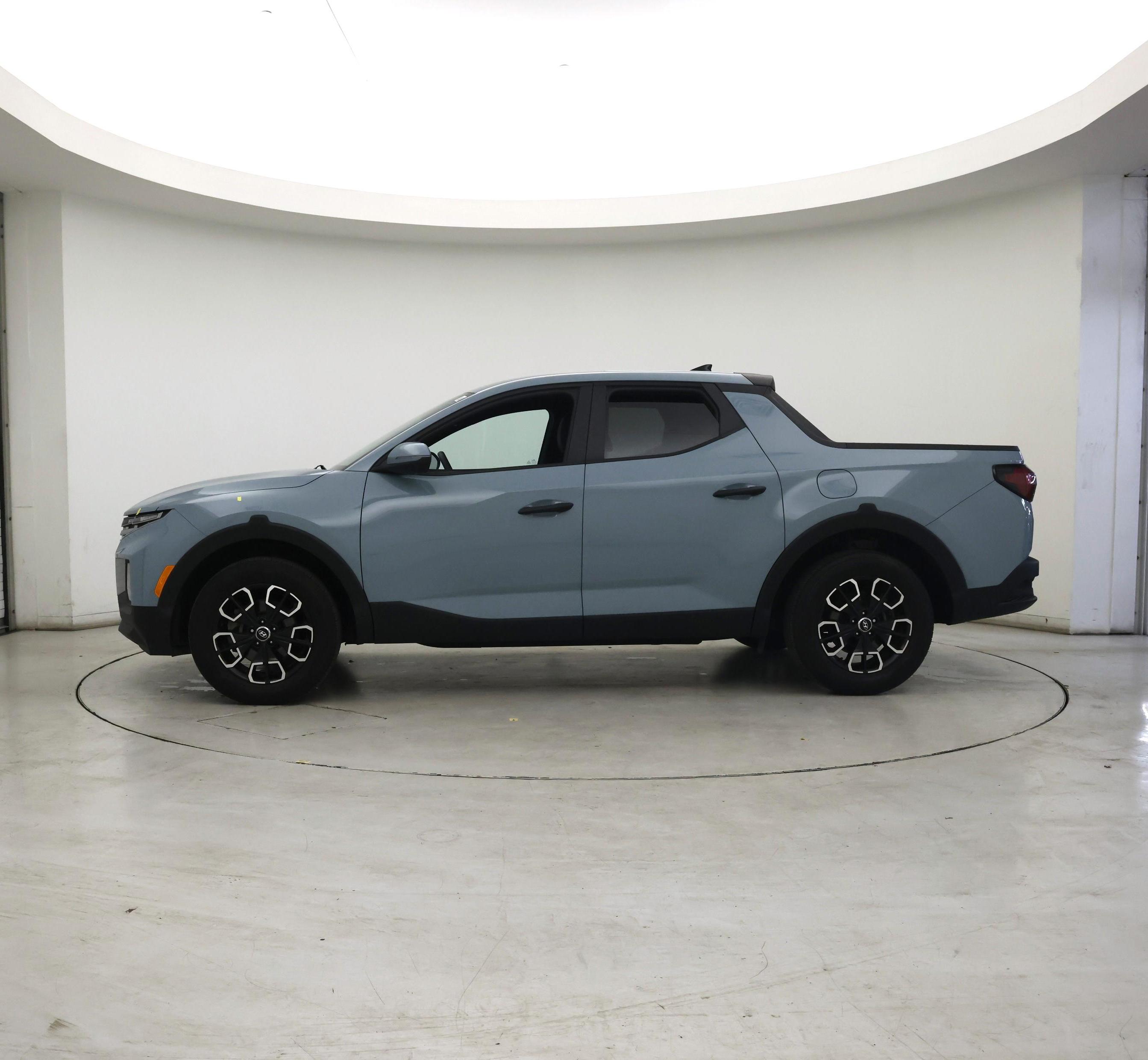 Thumbnail: 2023 Hyundai Santa Cruz - 3