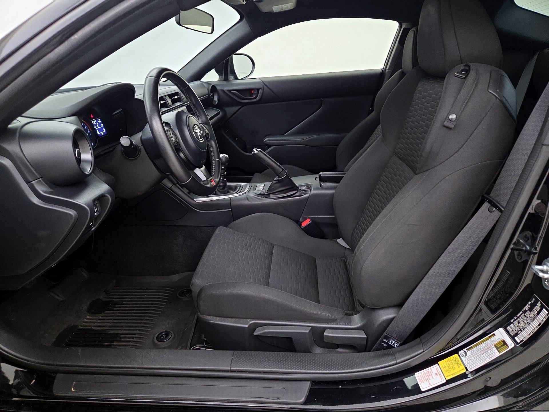 Thumbnail: 2022 Toyota GR86 - 11