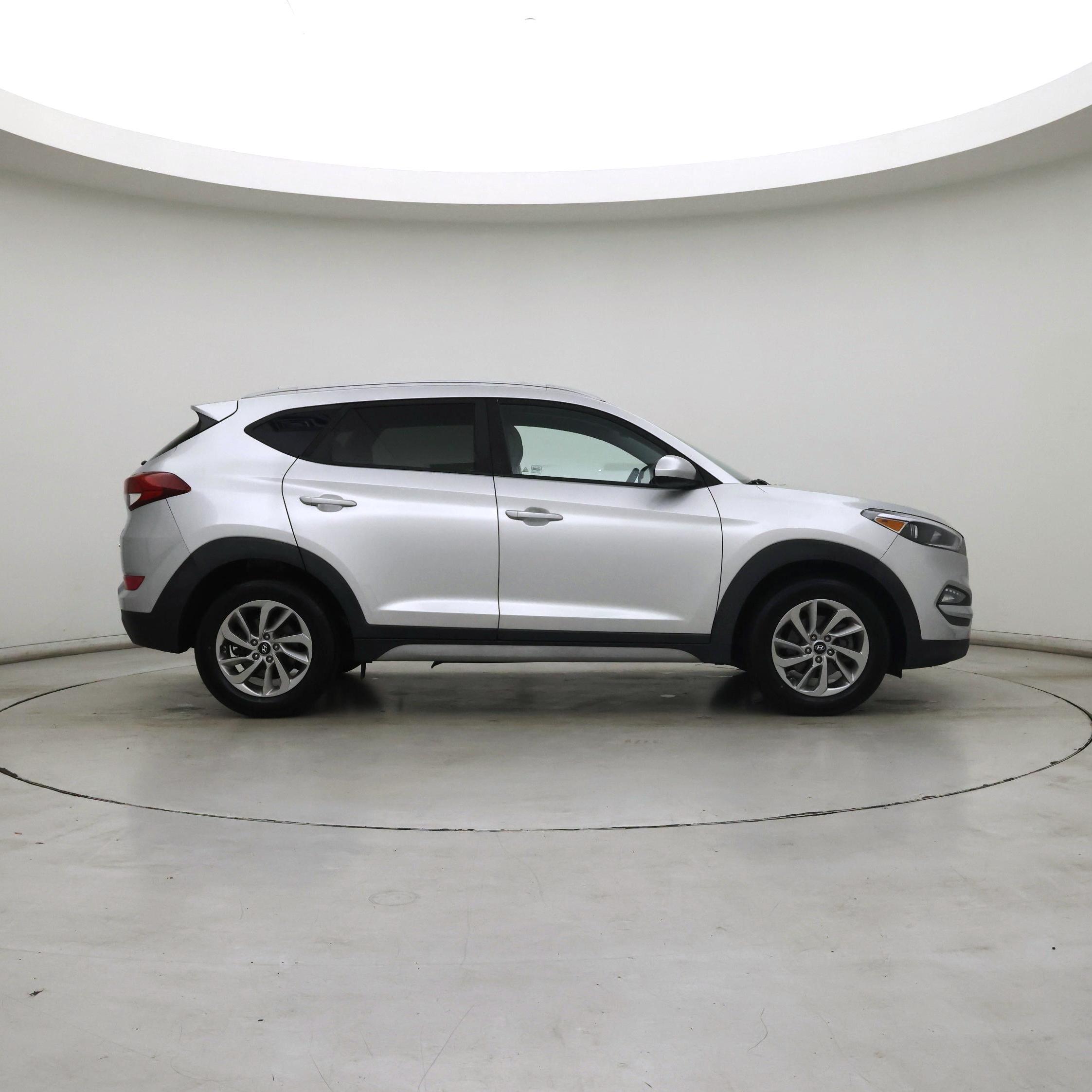 Thumbnail: 2018 Hyundai Tucson - 7