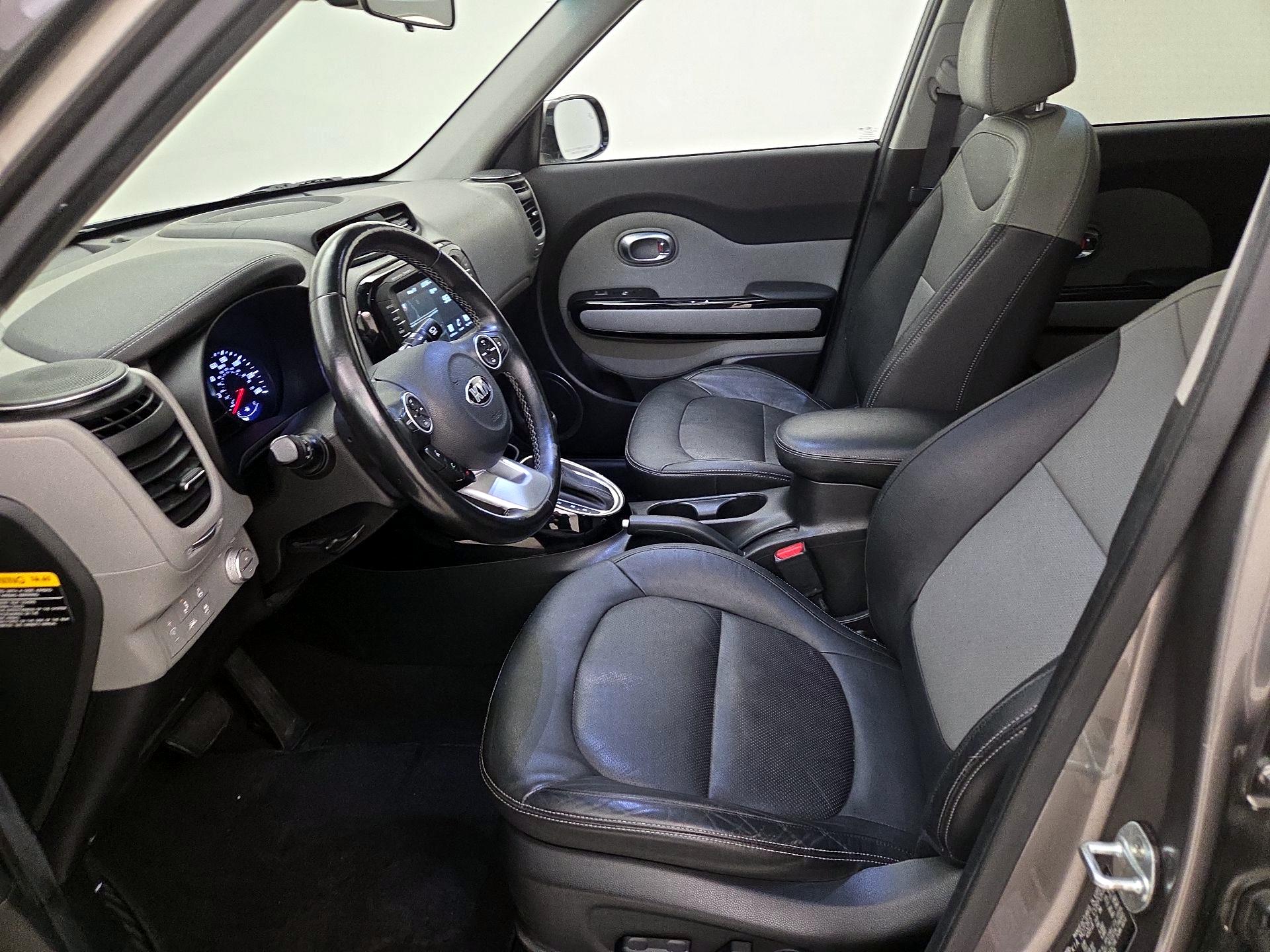 Thumbnail: 2018 Kia Soul - 11