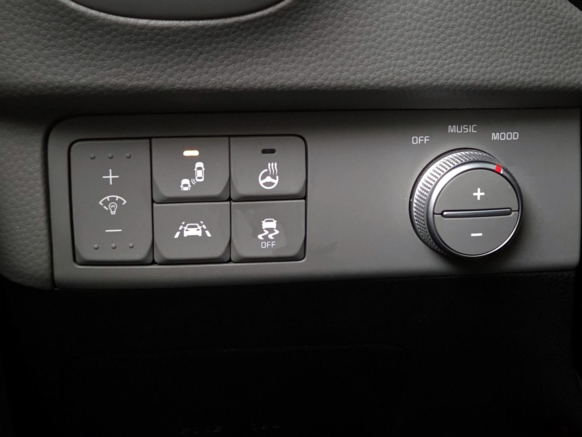 Thumbnail: 2018 Kia Soul - 13