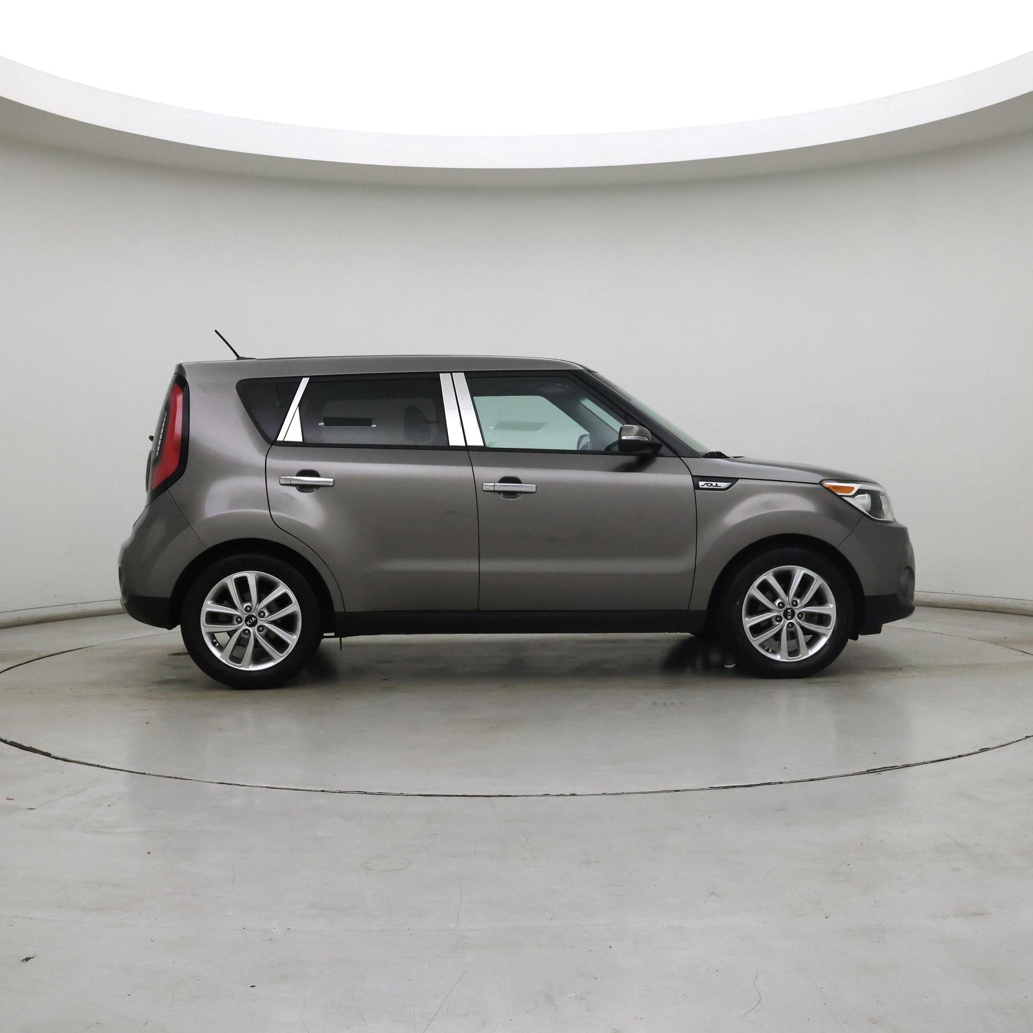 Thumbnail: 2018 Kia Soul - 7