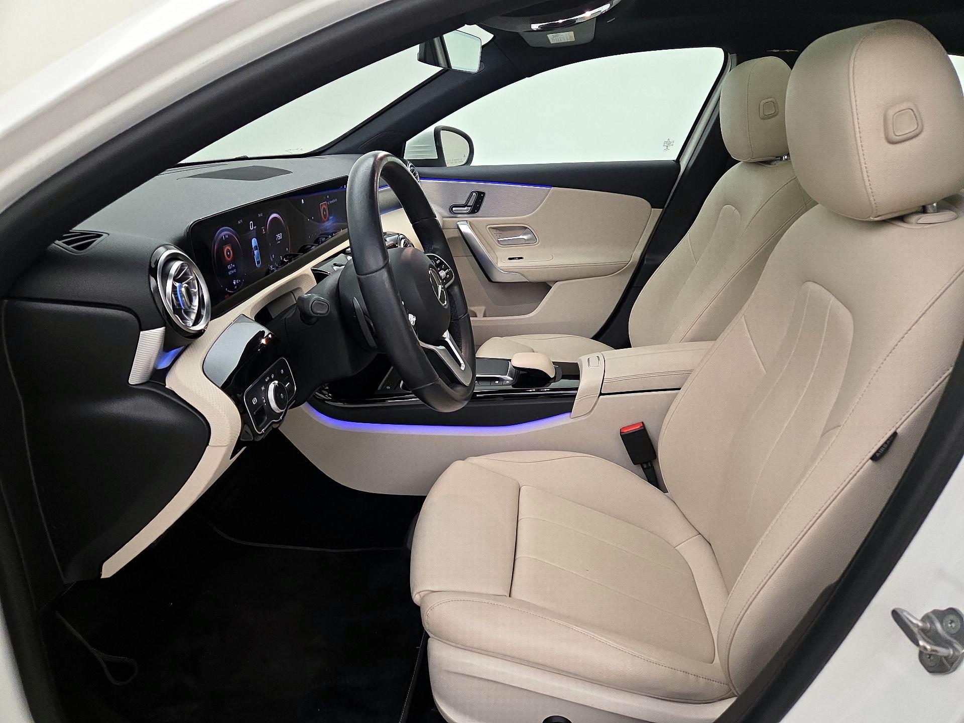 Thumbnail: 2021 Mercedes-Benz A-Class - 11