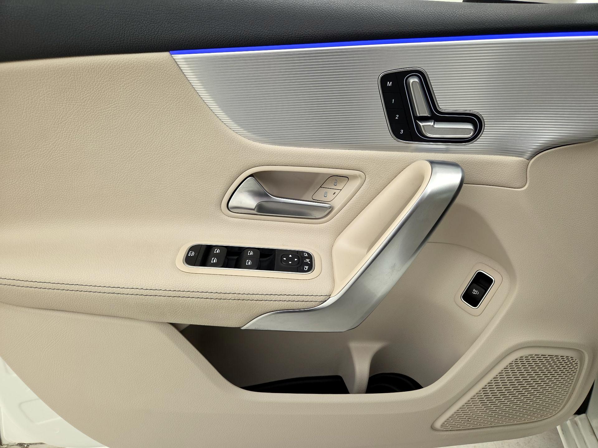 Thumbnail: 2021 Mercedes-Benz A-Class - 12