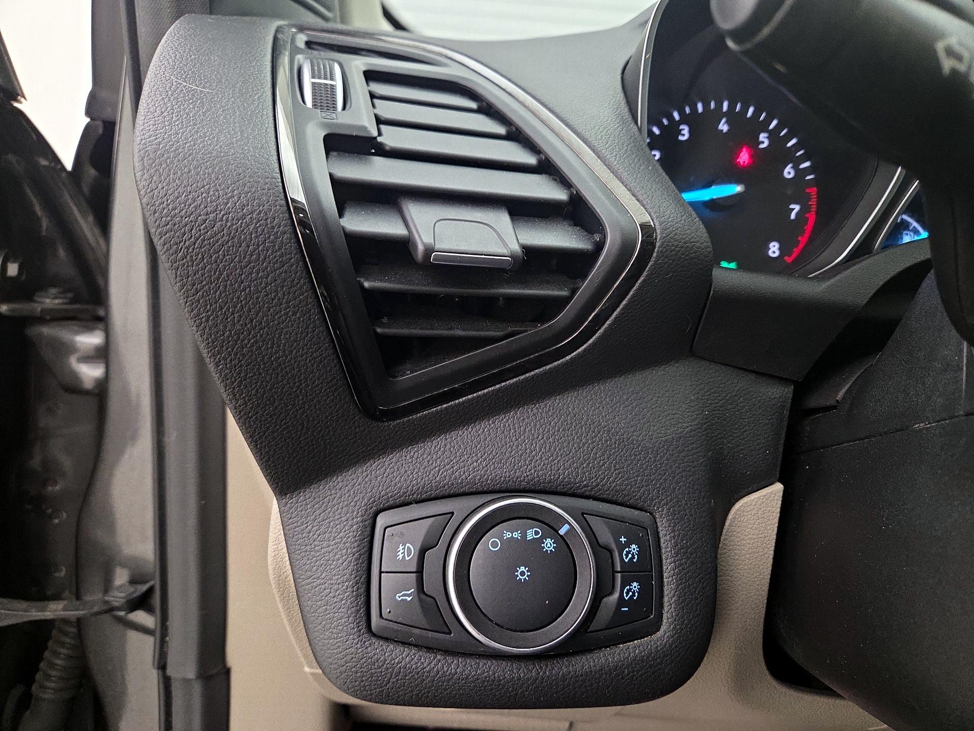 Thumbnail: 2018 Ford Escape - 13