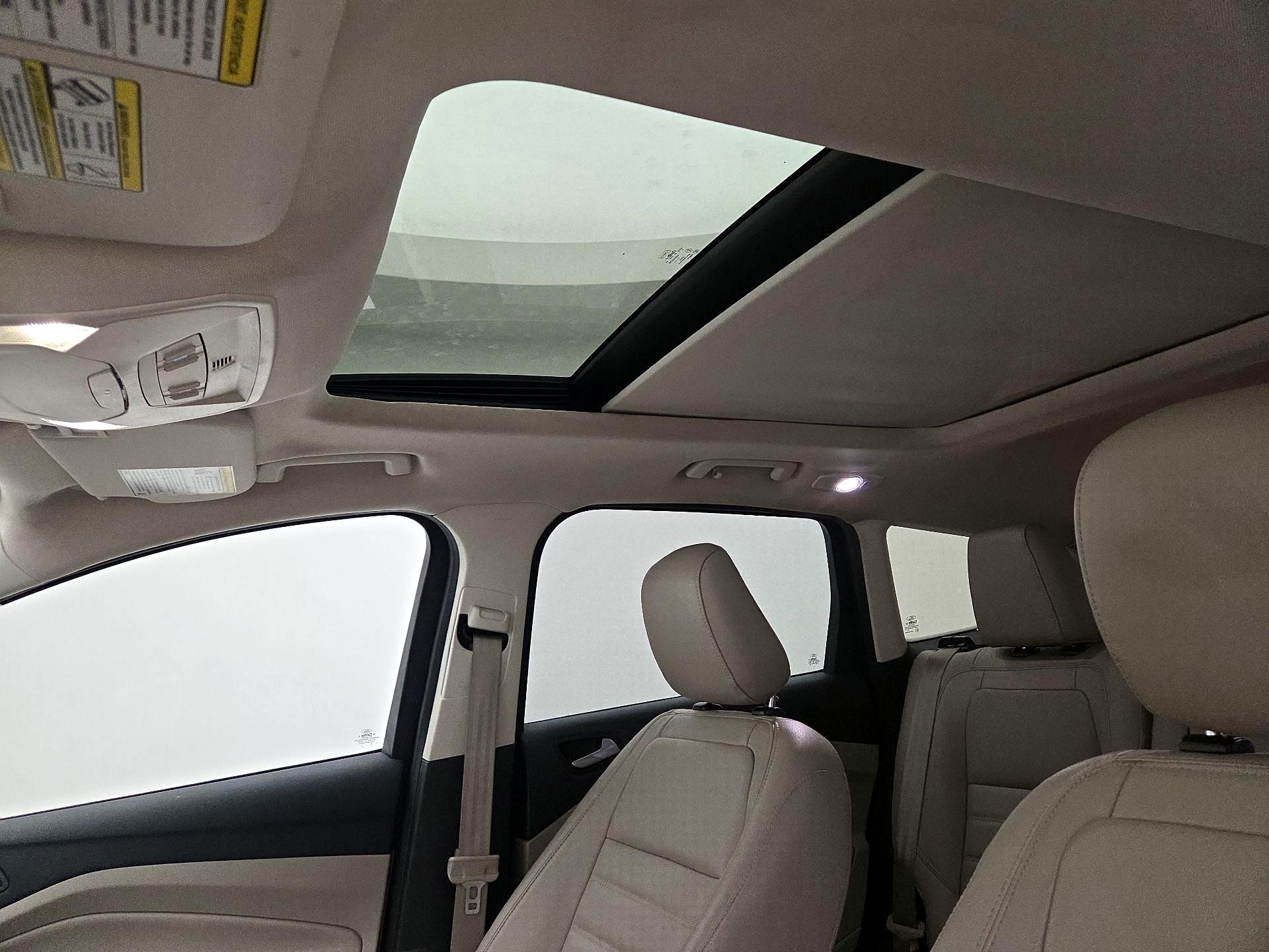 Thumbnail: 2018 Ford Escape - 19