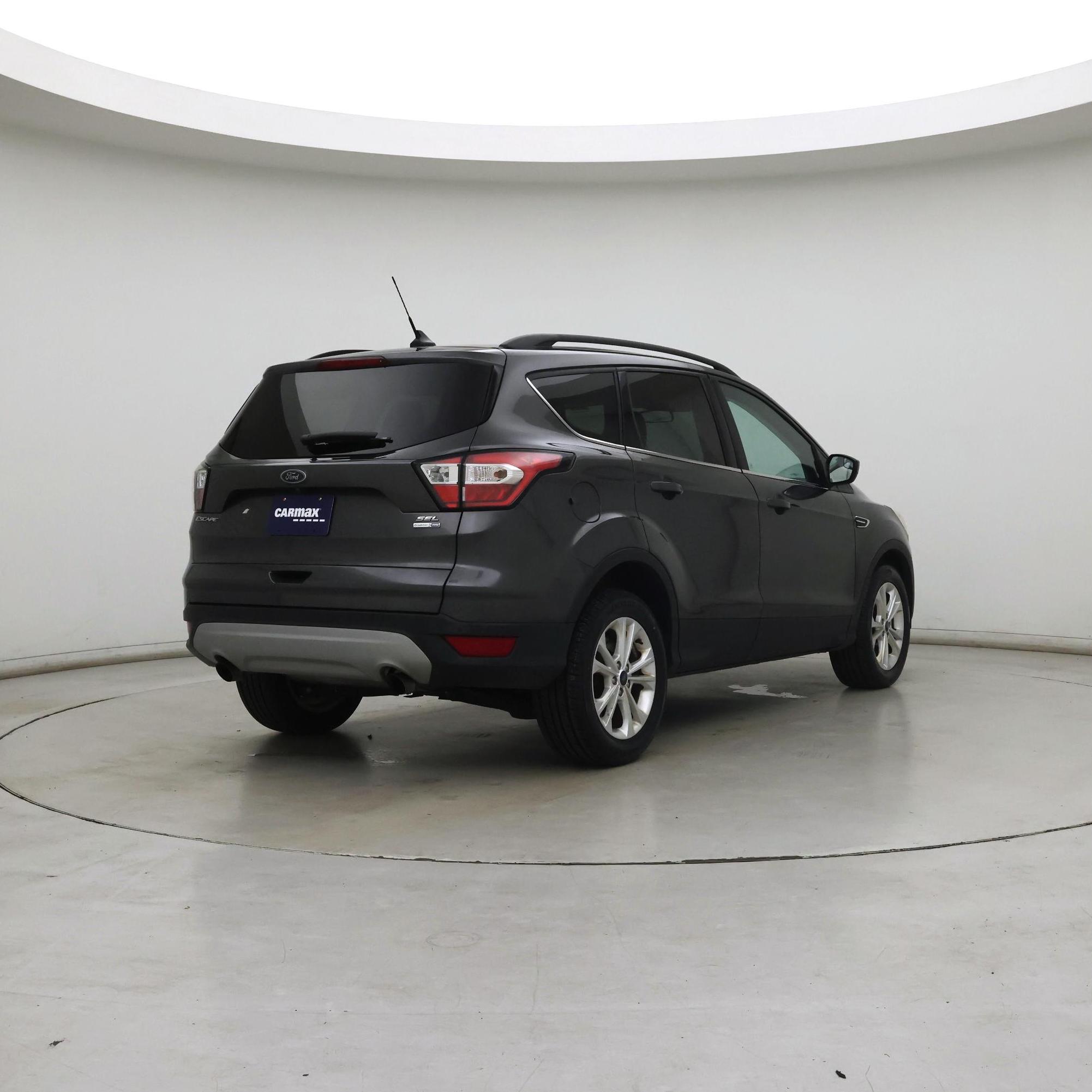 Thumbnail: 2018 Ford Escape - 8