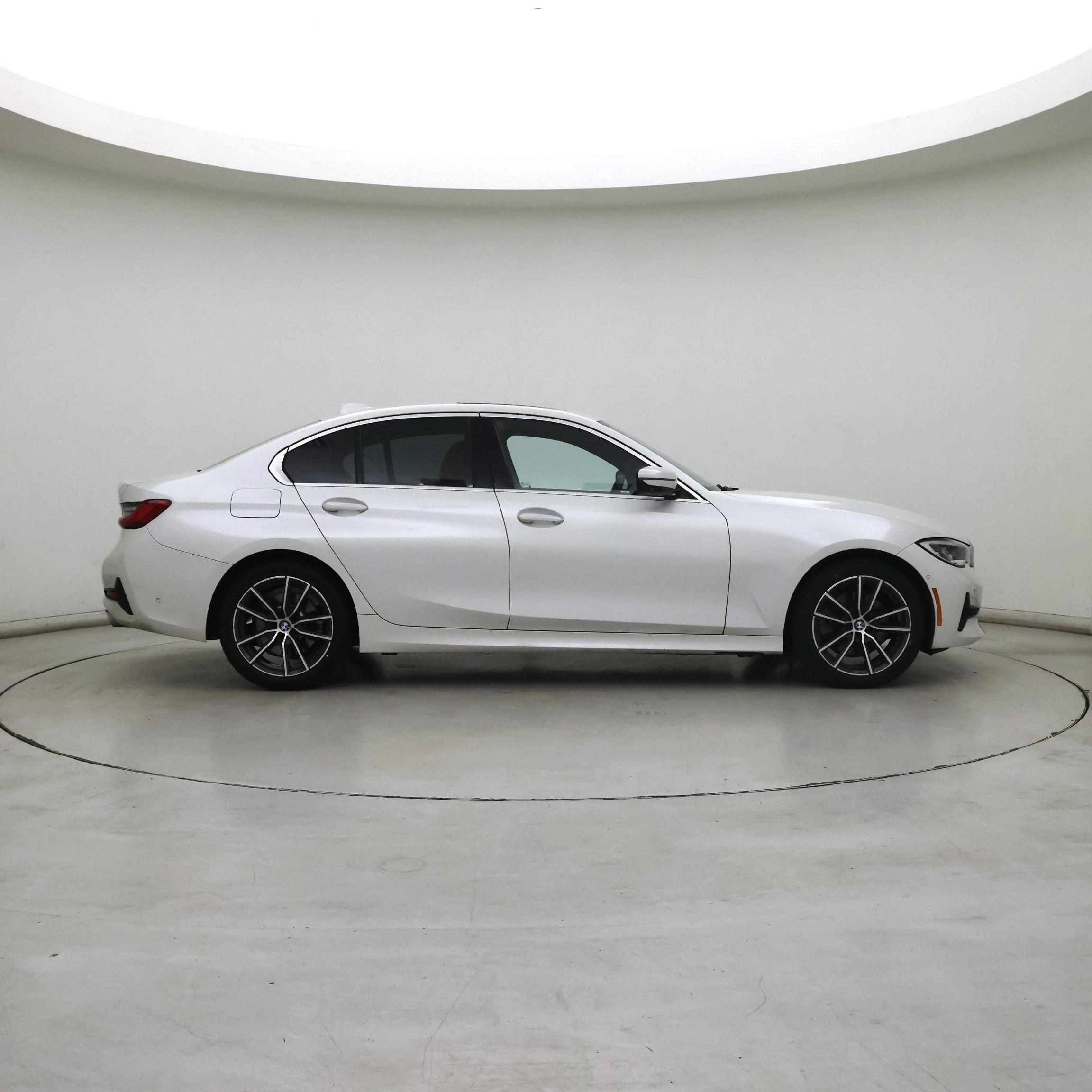 Thumbnail: 2019 BMW 3 Series - 7