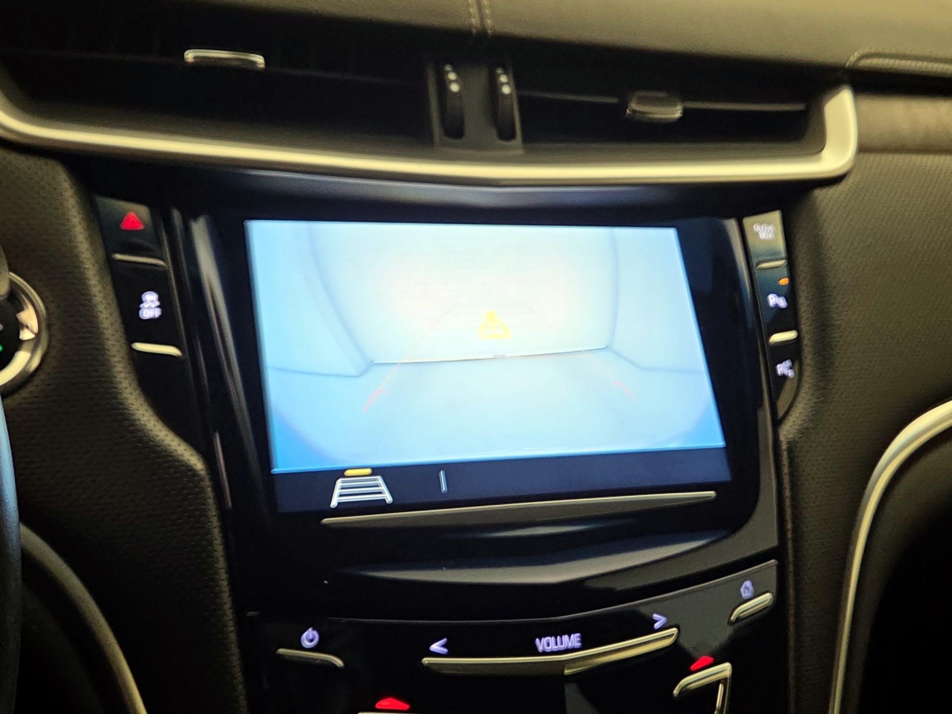 Thumbnail: 2018 Cadillac XTS - 15