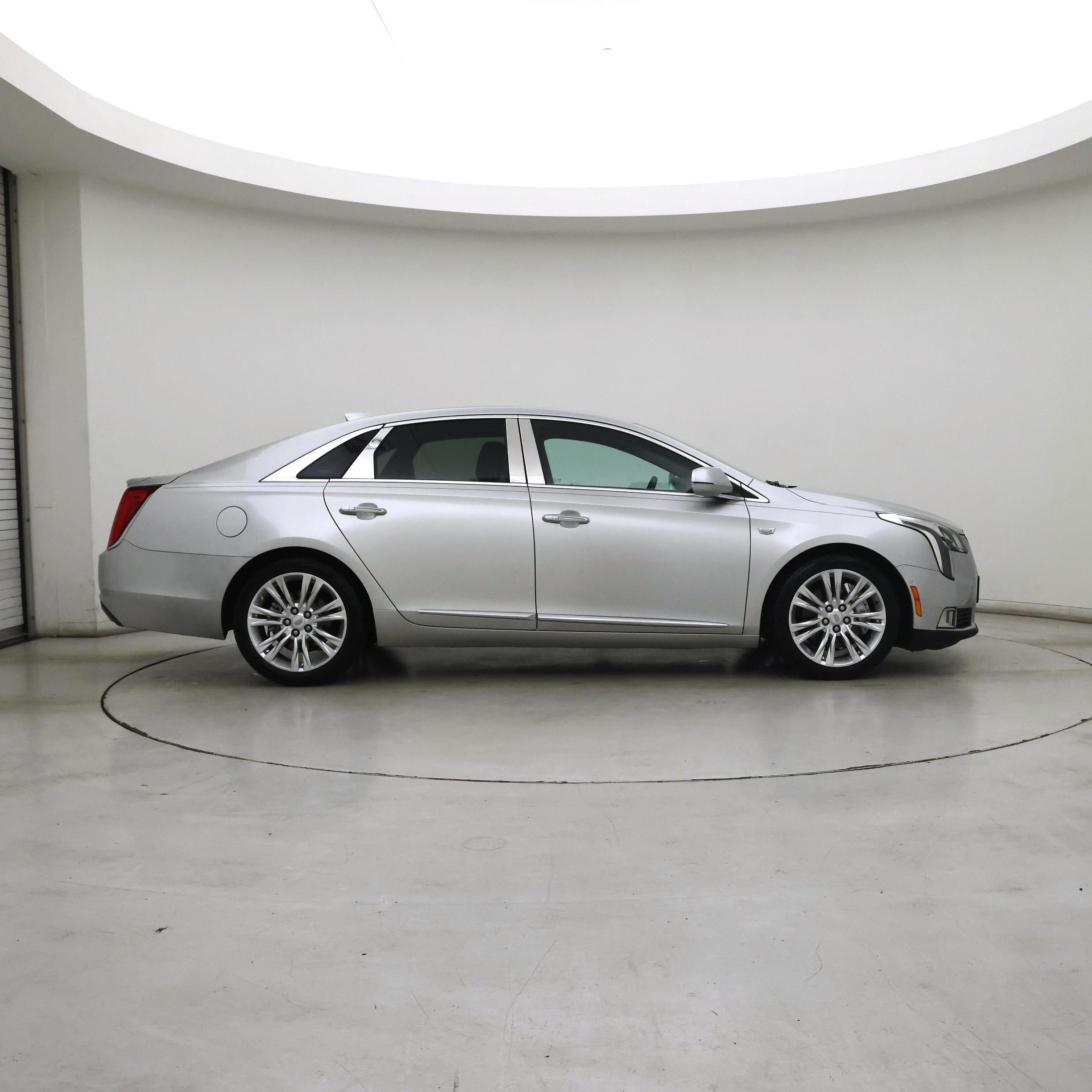 Thumbnail: 2018 Cadillac XTS - 7