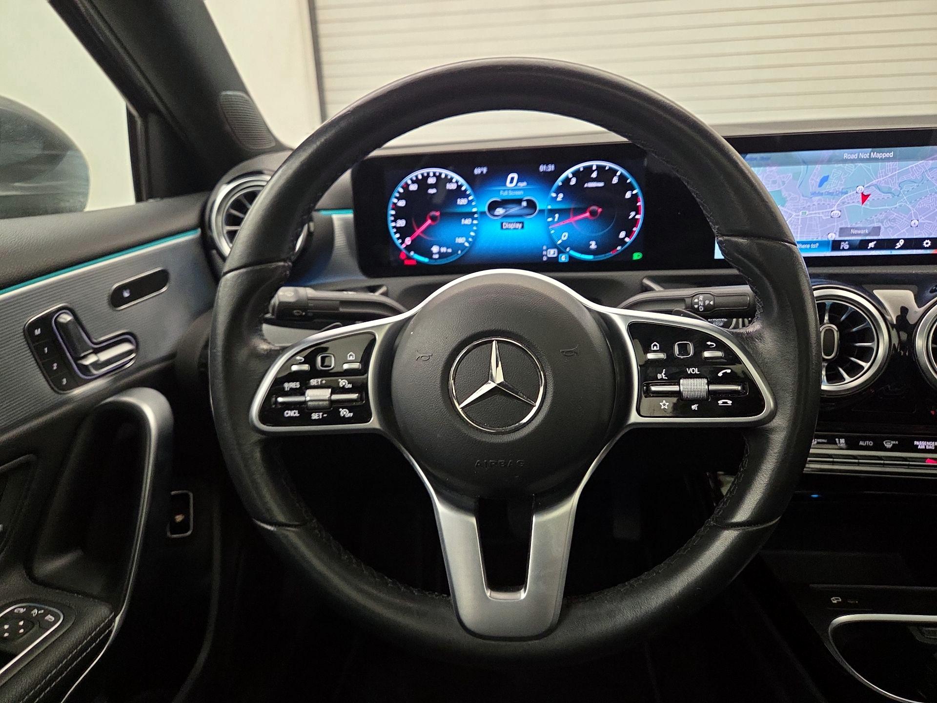 Thumbnail: 2022 Mercedes-Benz A-Class - 10