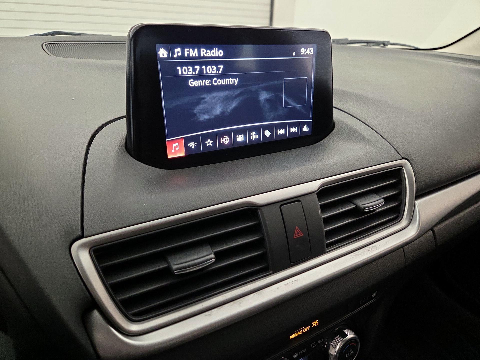 Thumbnail: 2017 Mazda Mazda3 - 15