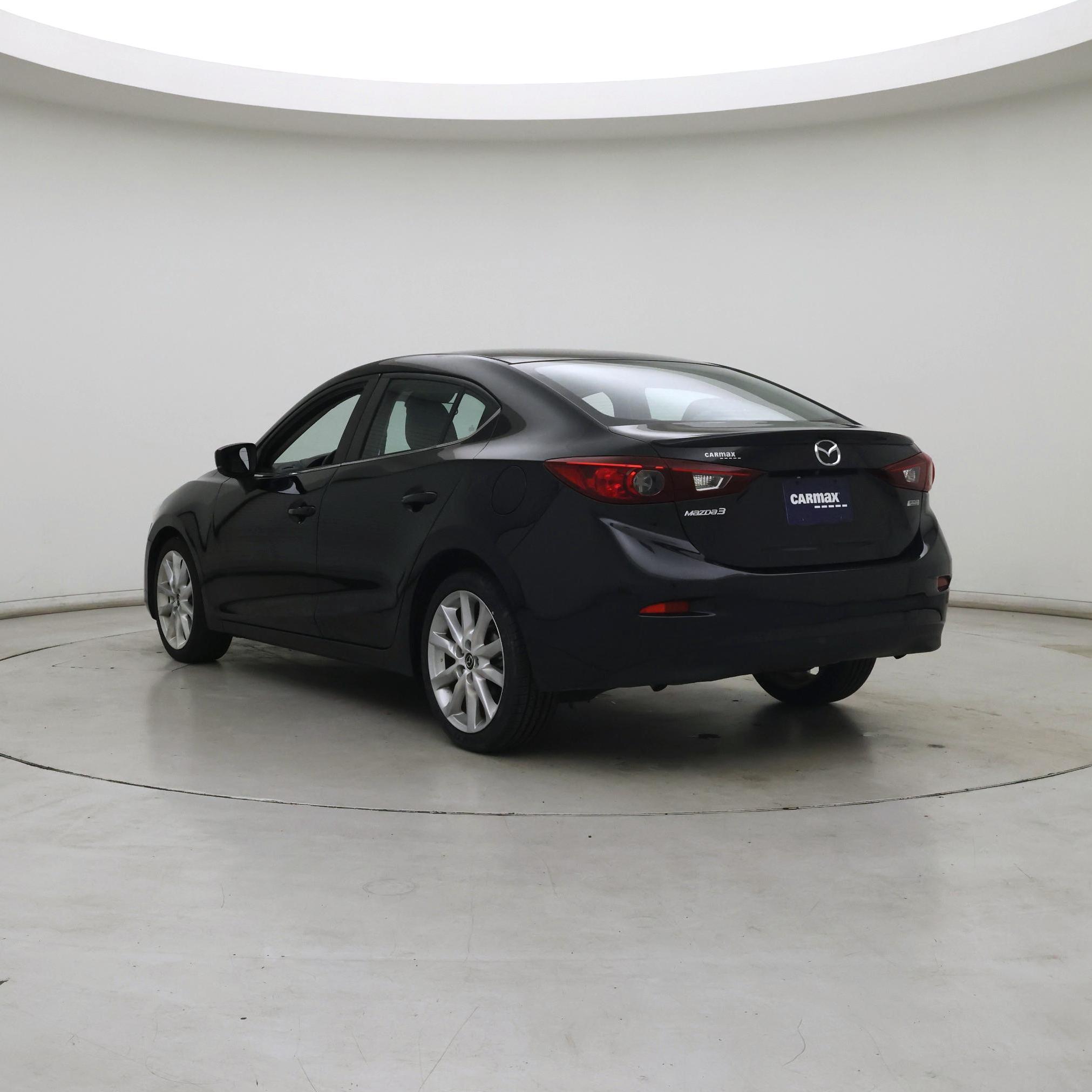 Thumbnail: 2017 Mazda Mazda3 - 2