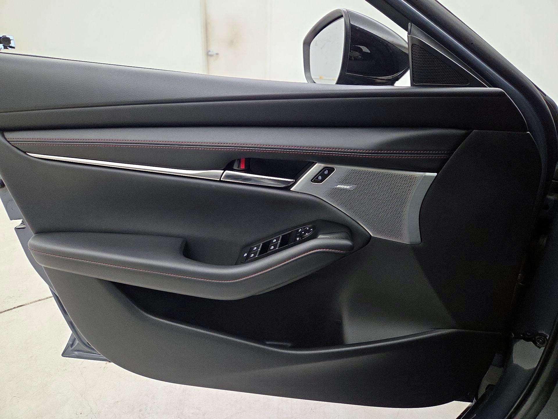 Thumbnail: 2023 Mazda Mazda3 - 12