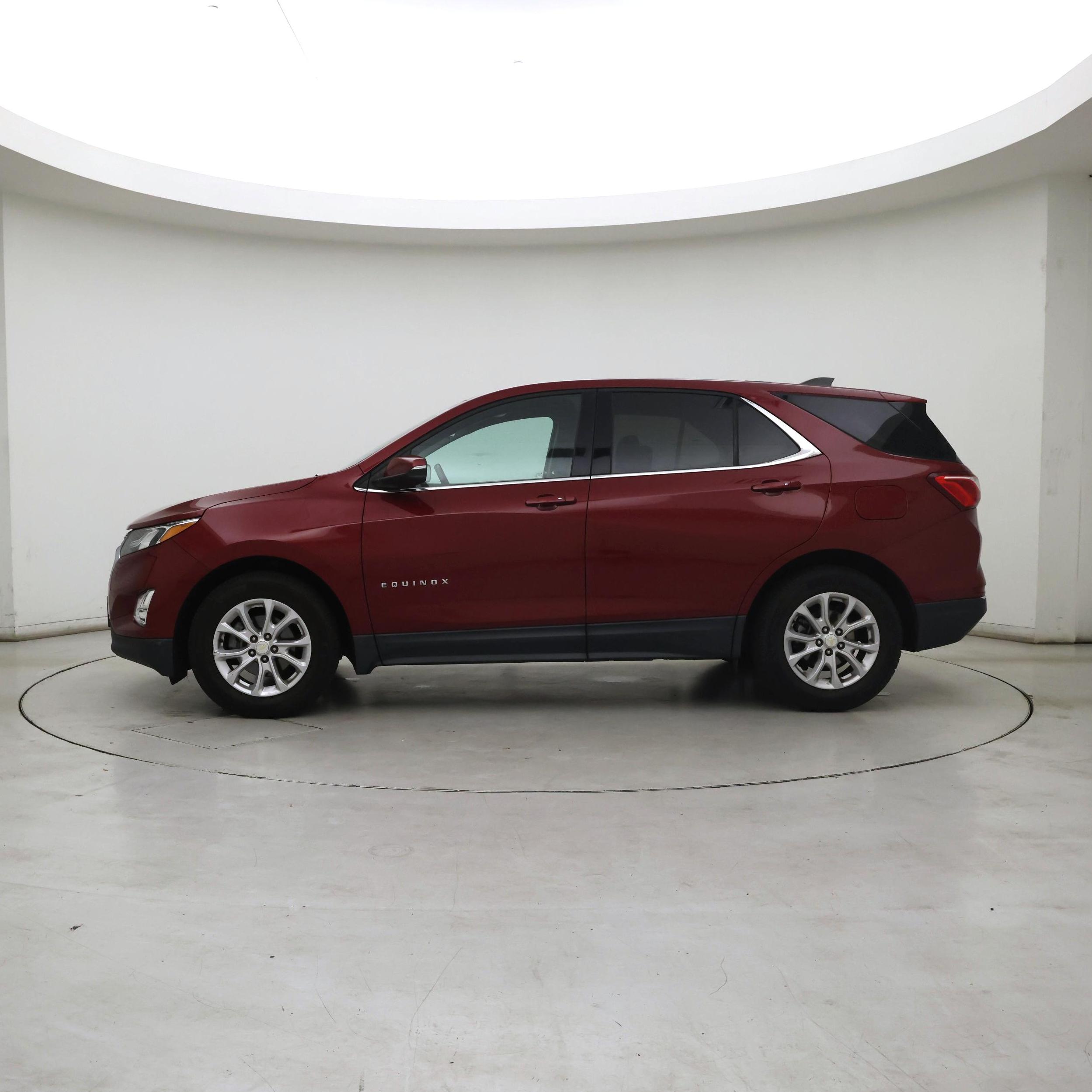 Thumbnail: 2019 Chevrolet Equinox - 3
