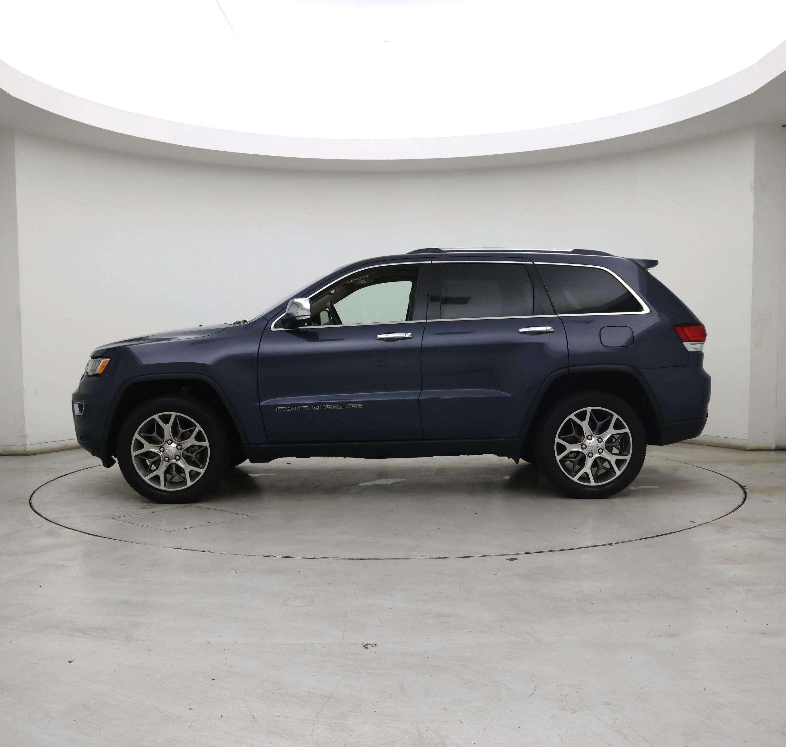 Thumbnail: 2021 Jeep Grand Cherokee - 3
