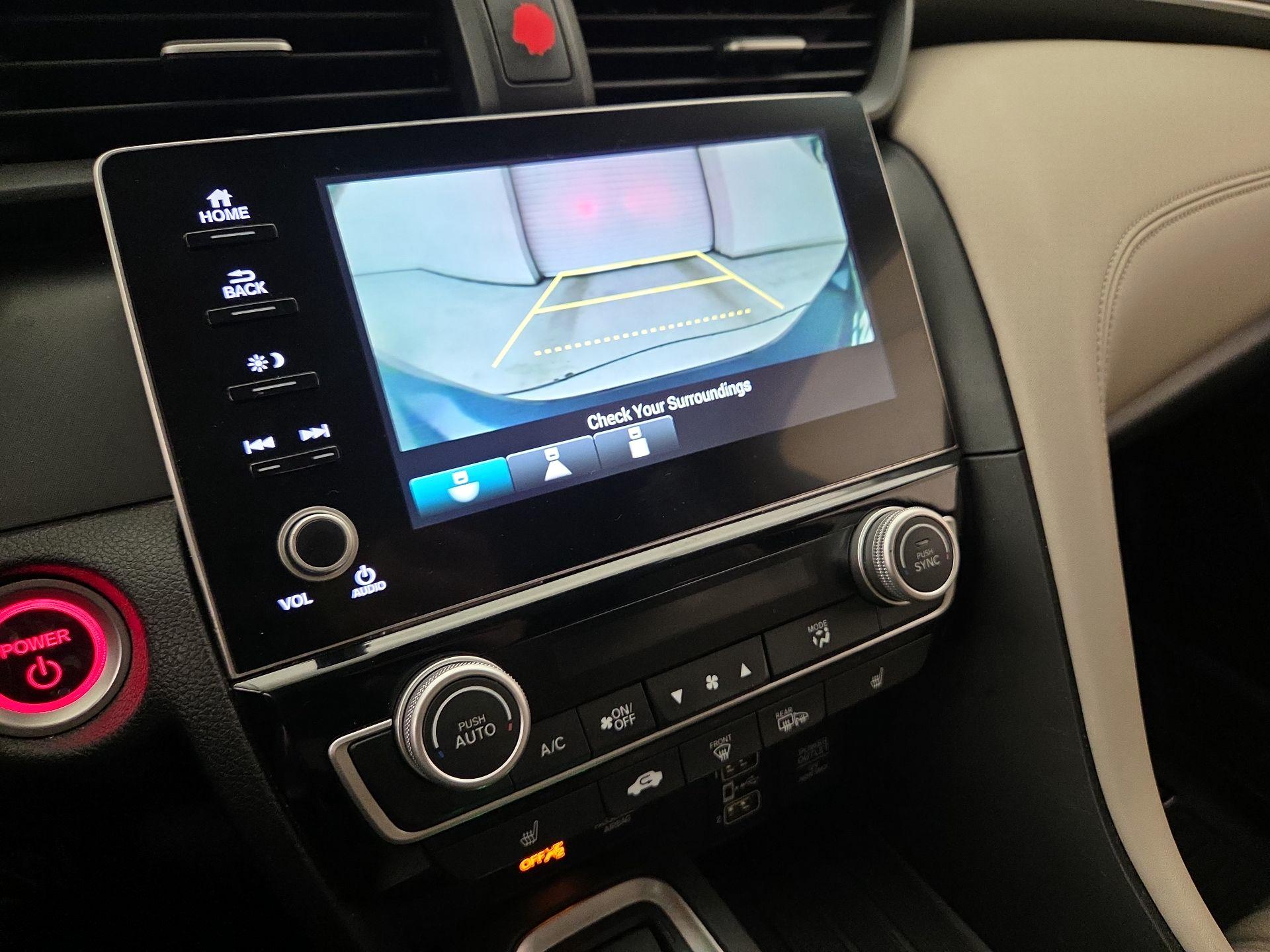 Thumbnail: 2019 Honda Insight - 14