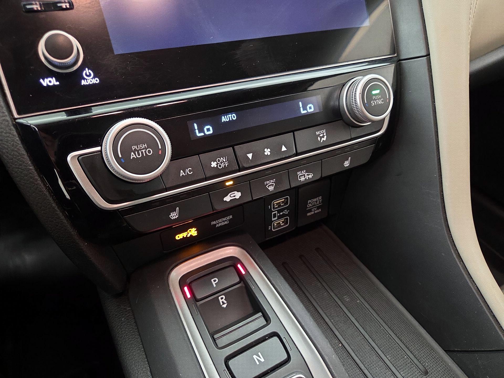 Thumbnail: 2019 Honda Insight - 16