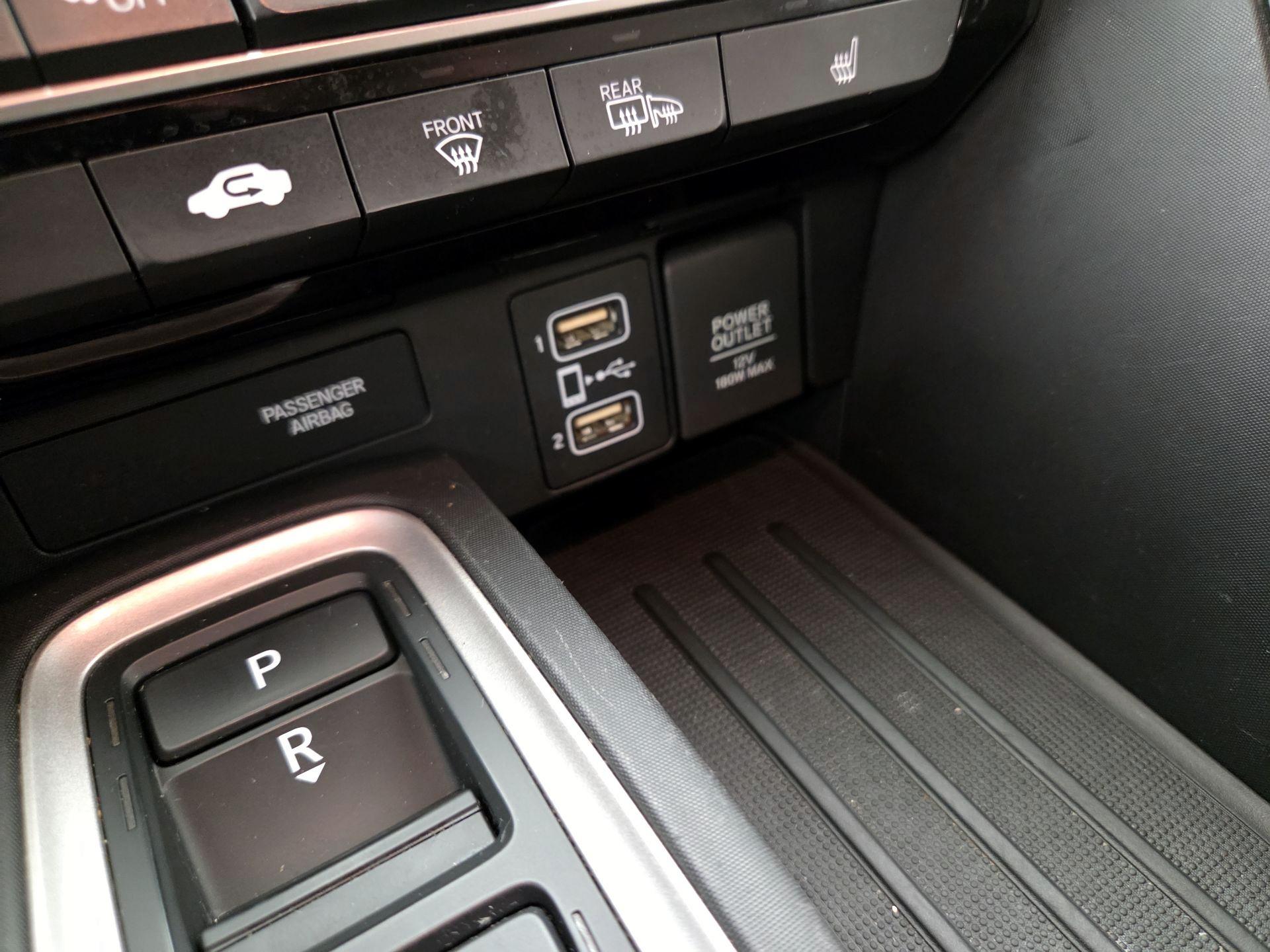 Thumbnail: 2019 Honda Insight - 18