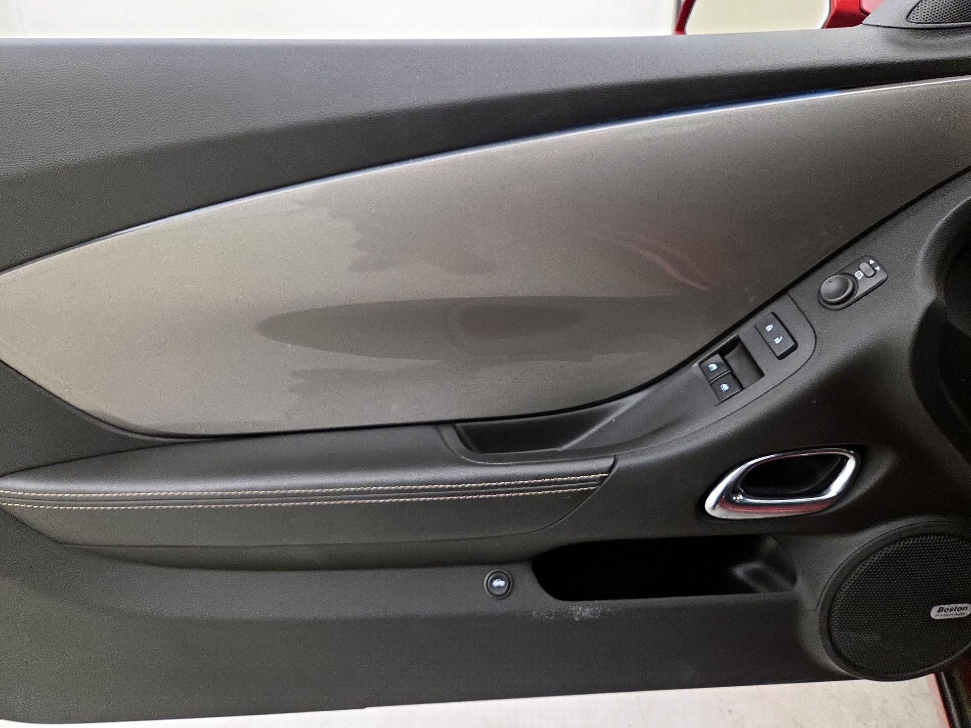 Thumbnail: 2014 Chevrolet Camaro - 12