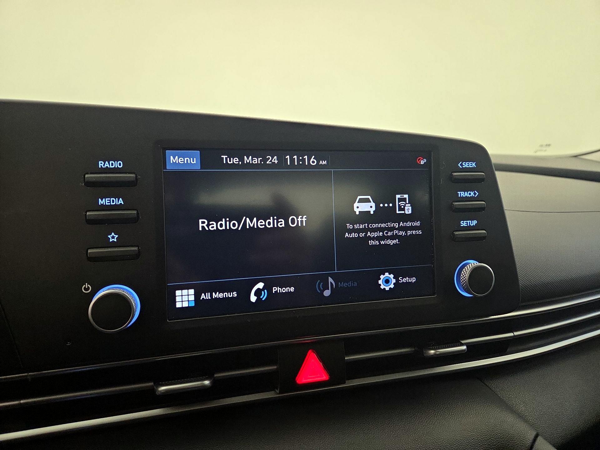 Thumbnail: 2023 Hyundai Elantra - 15