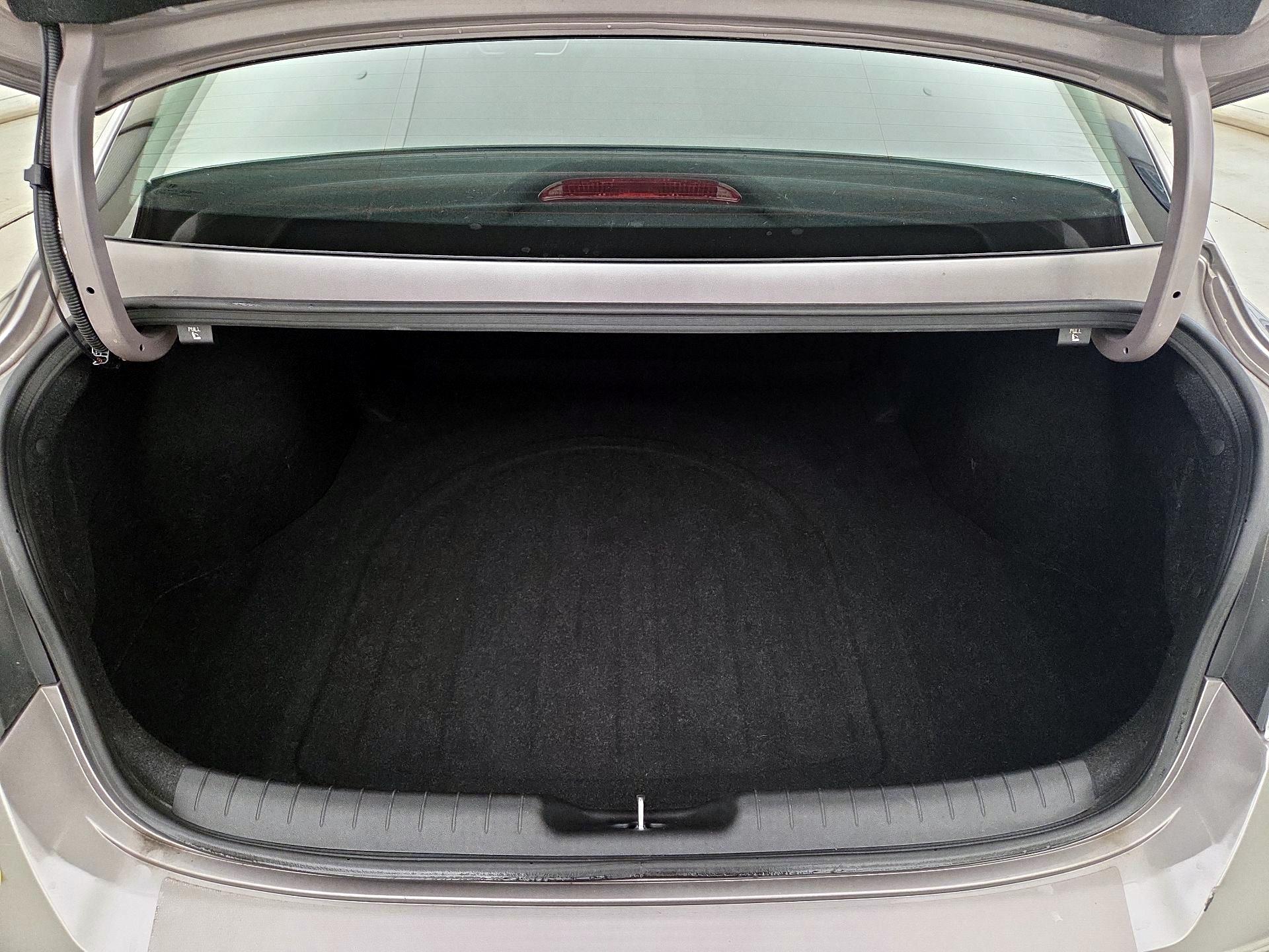 Thumbnail: 2023 Hyundai Elantra - 20