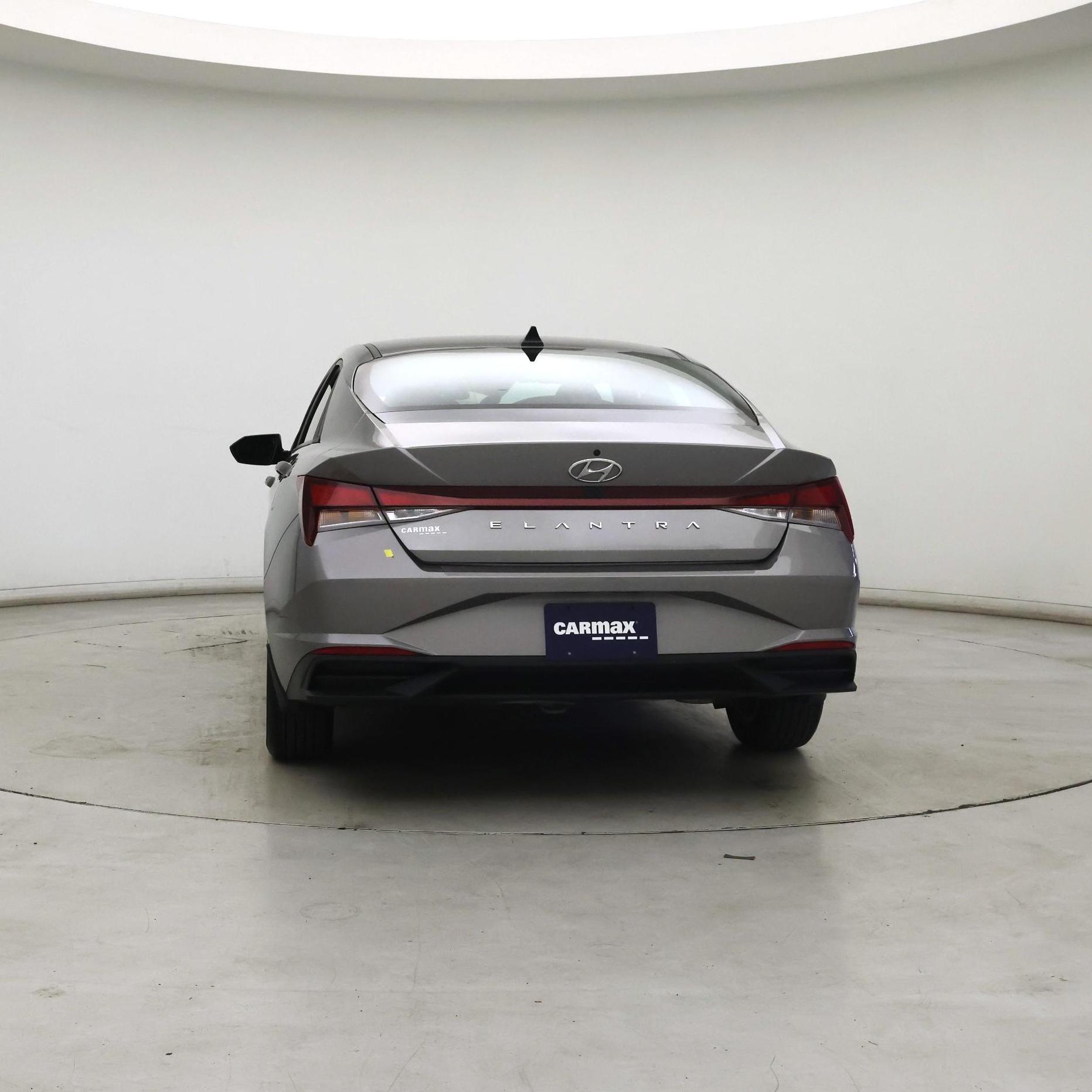 Thumbnail: 2023 Hyundai Elantra - 6