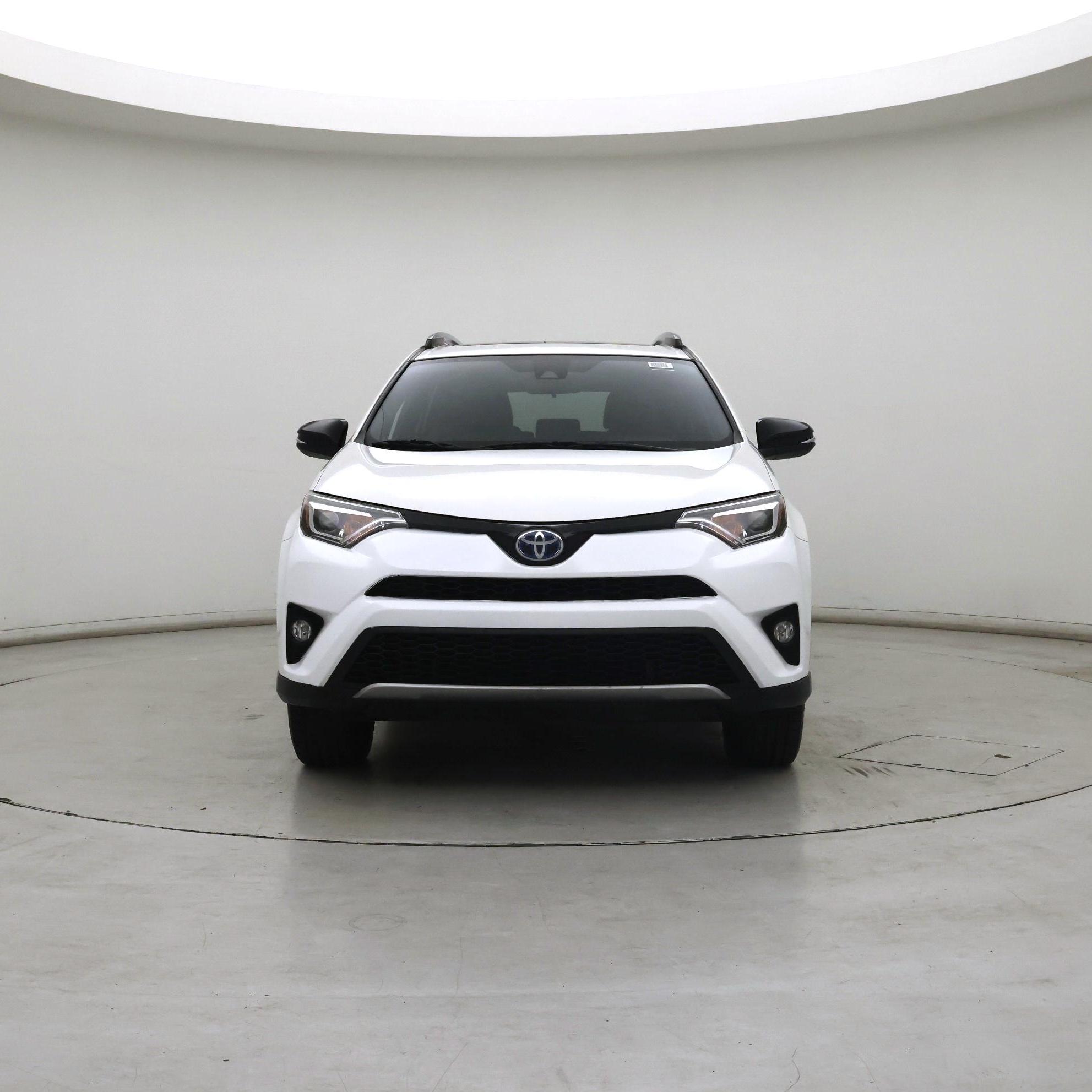 Thumbnail: 2018 Toyota RAV4 - 5