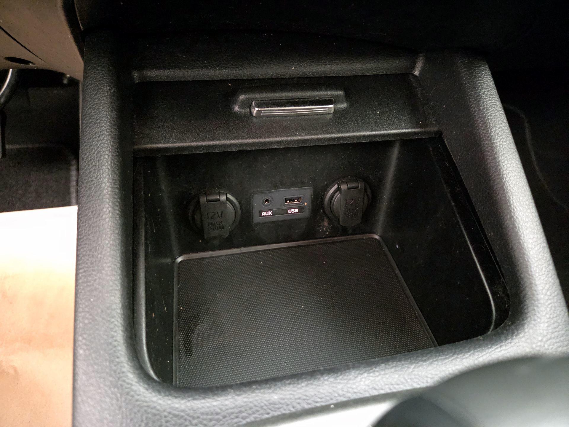 Thumbnail: 2015 Kia Forte - 17