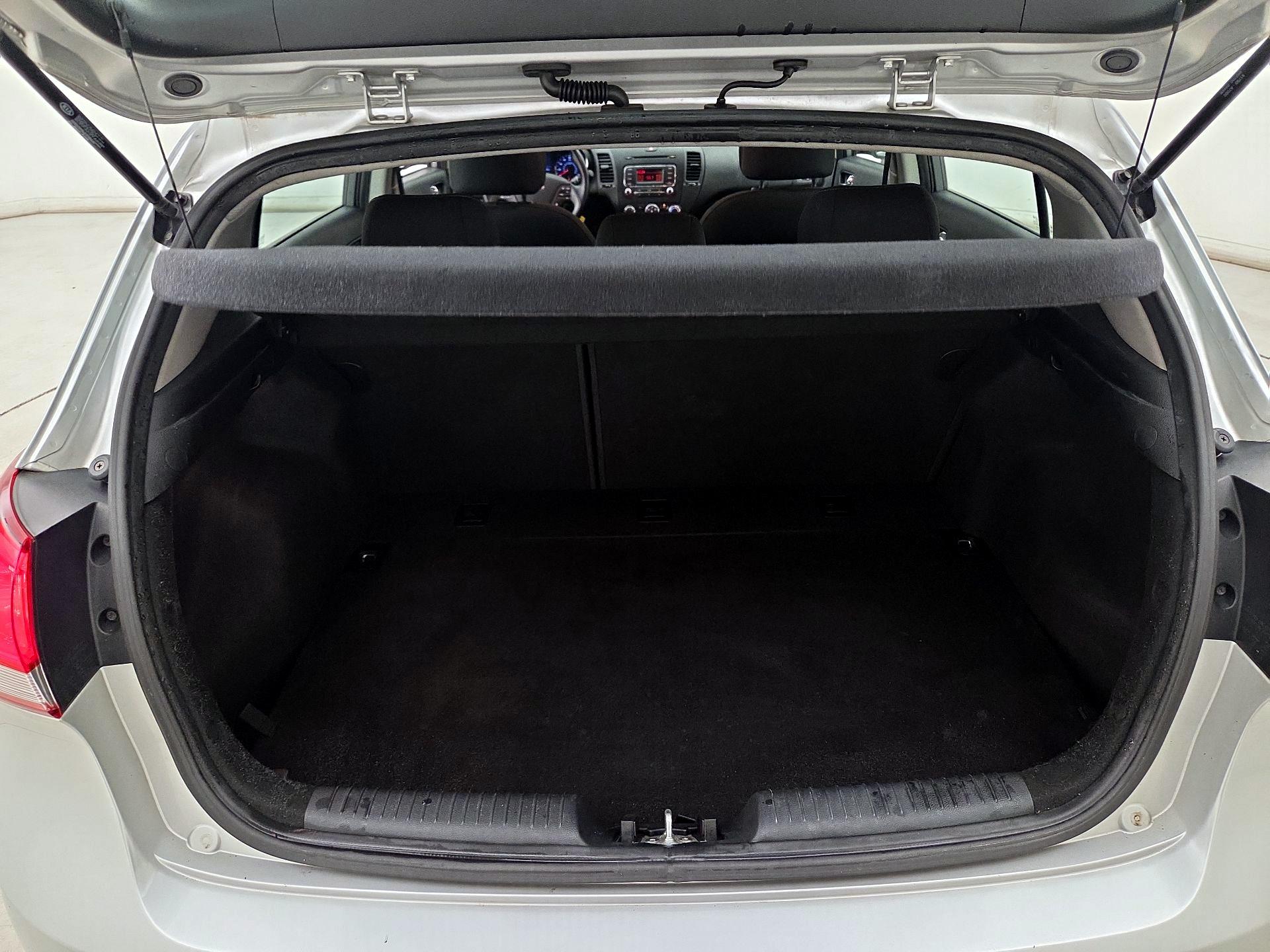 Thumbnail: 2015 Kia Forte - 19