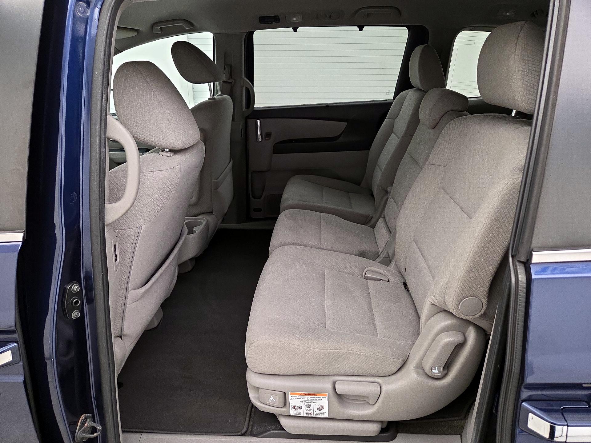 Thumbnail: 2015 Honda Odyssey - 18
