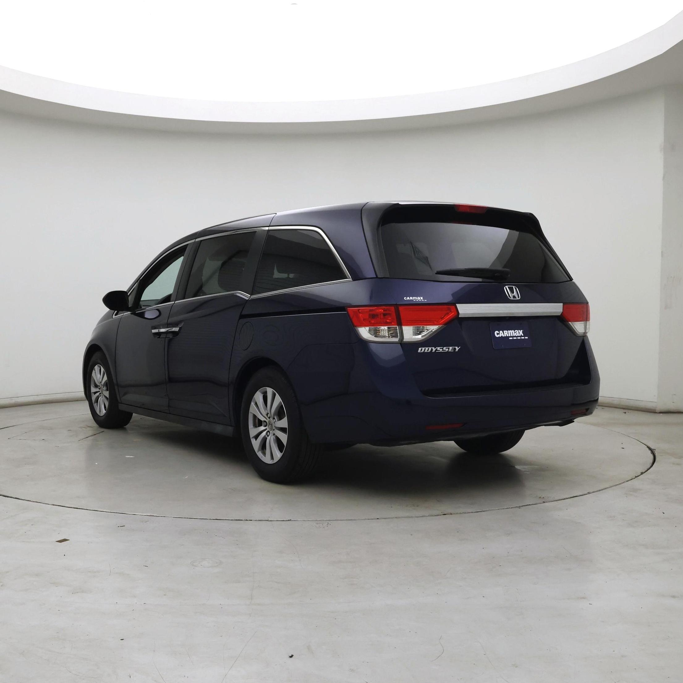 Thumbnail: 2015 Honda Odyssey - 2