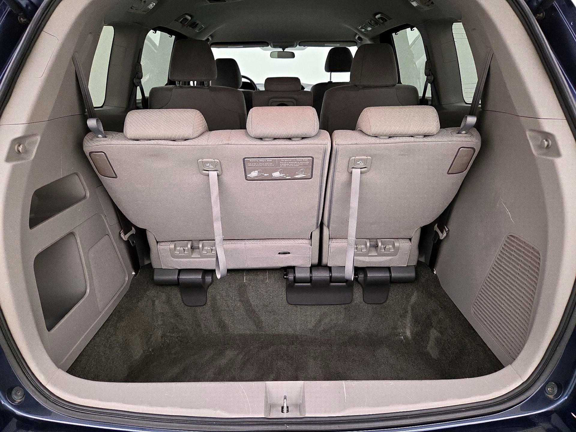 Thumbnail: 2015 Honda Odyssey - 20