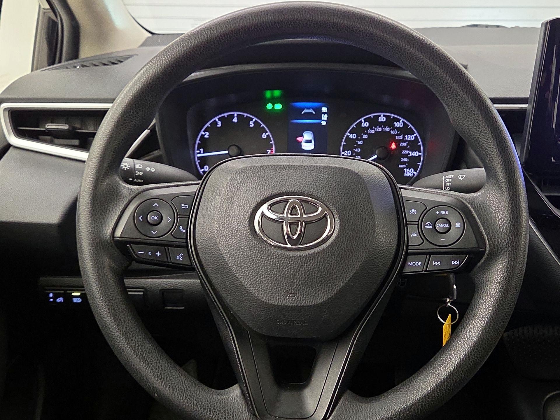 Thumbnail: 2023 Toyota Corolla - 10