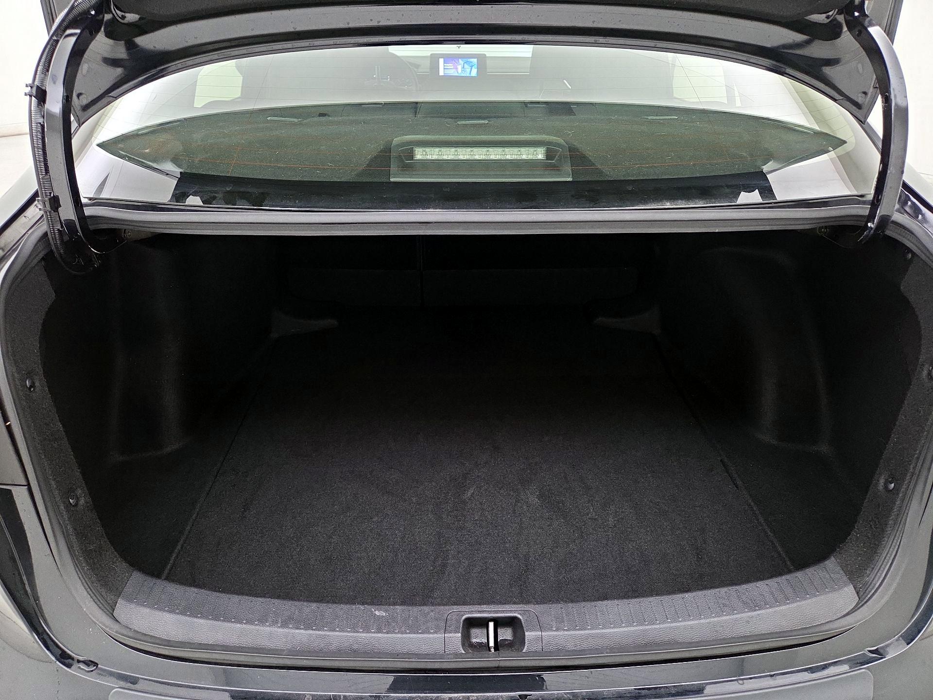 Thumbnail: 2023 Toyota Corolla - 19