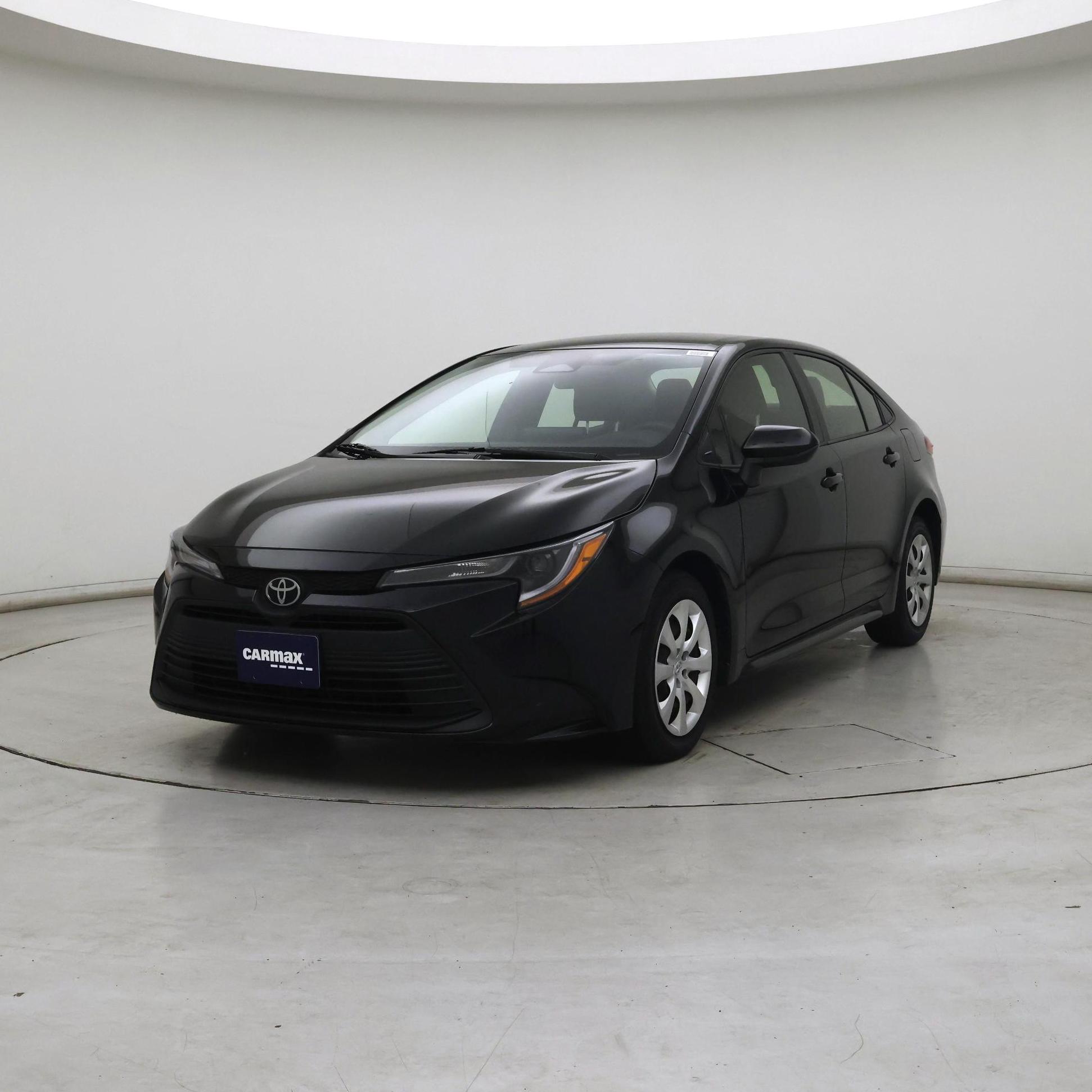 Thumbnail: 2023 Toyota Corolla - 4