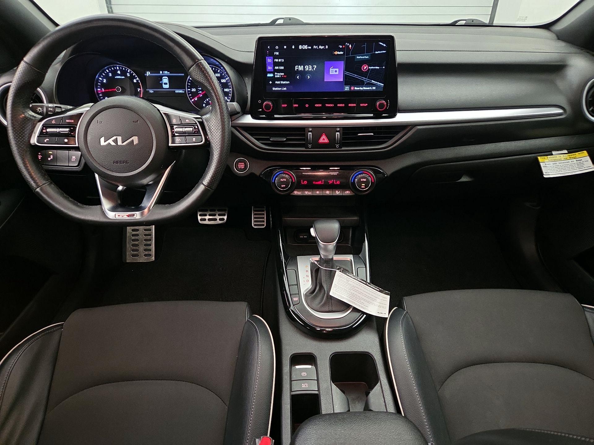 Thumbnail: 2023 Kia Forte - 9