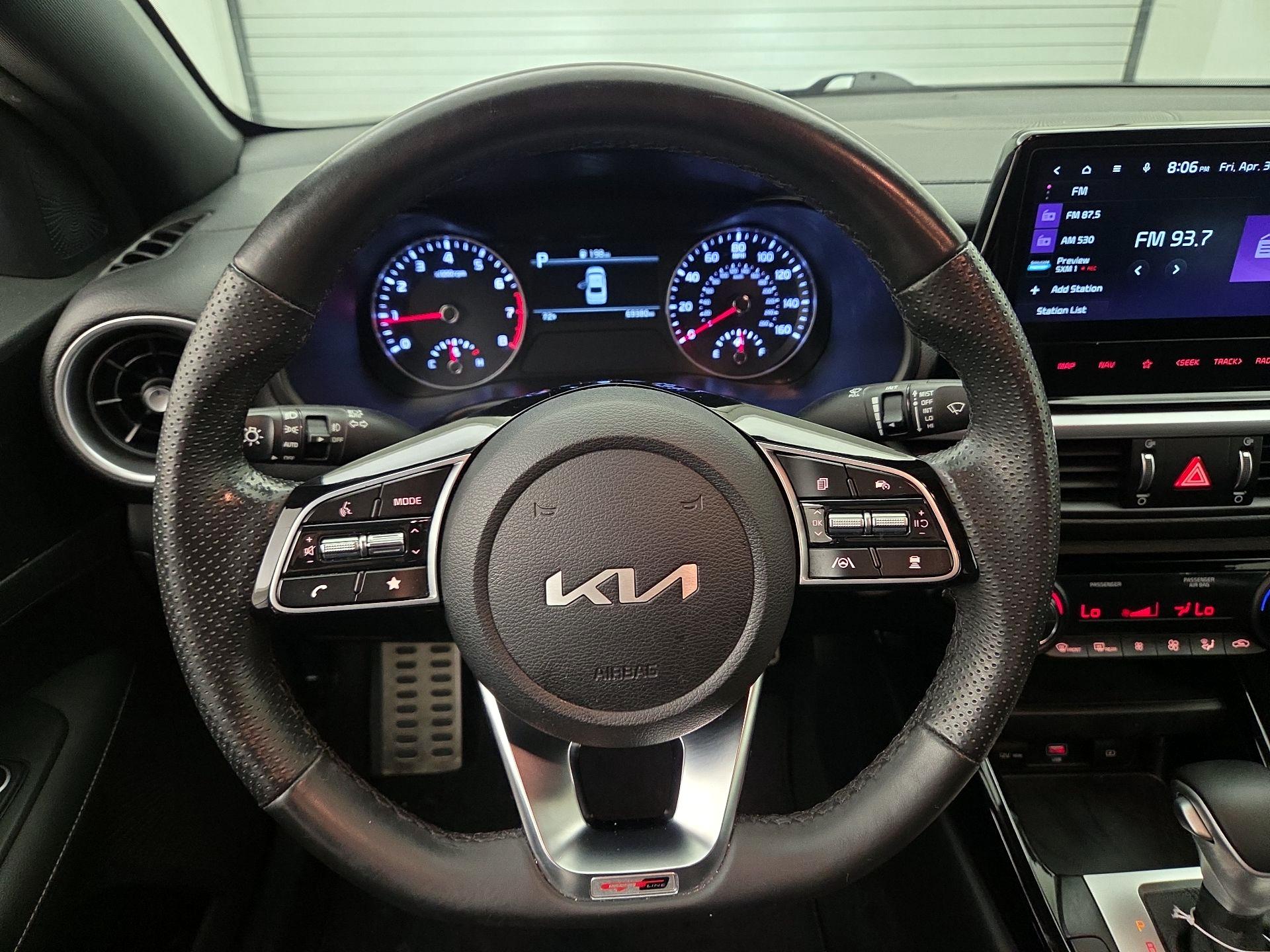 Thumbnail: 2023 Kia Forte - 10